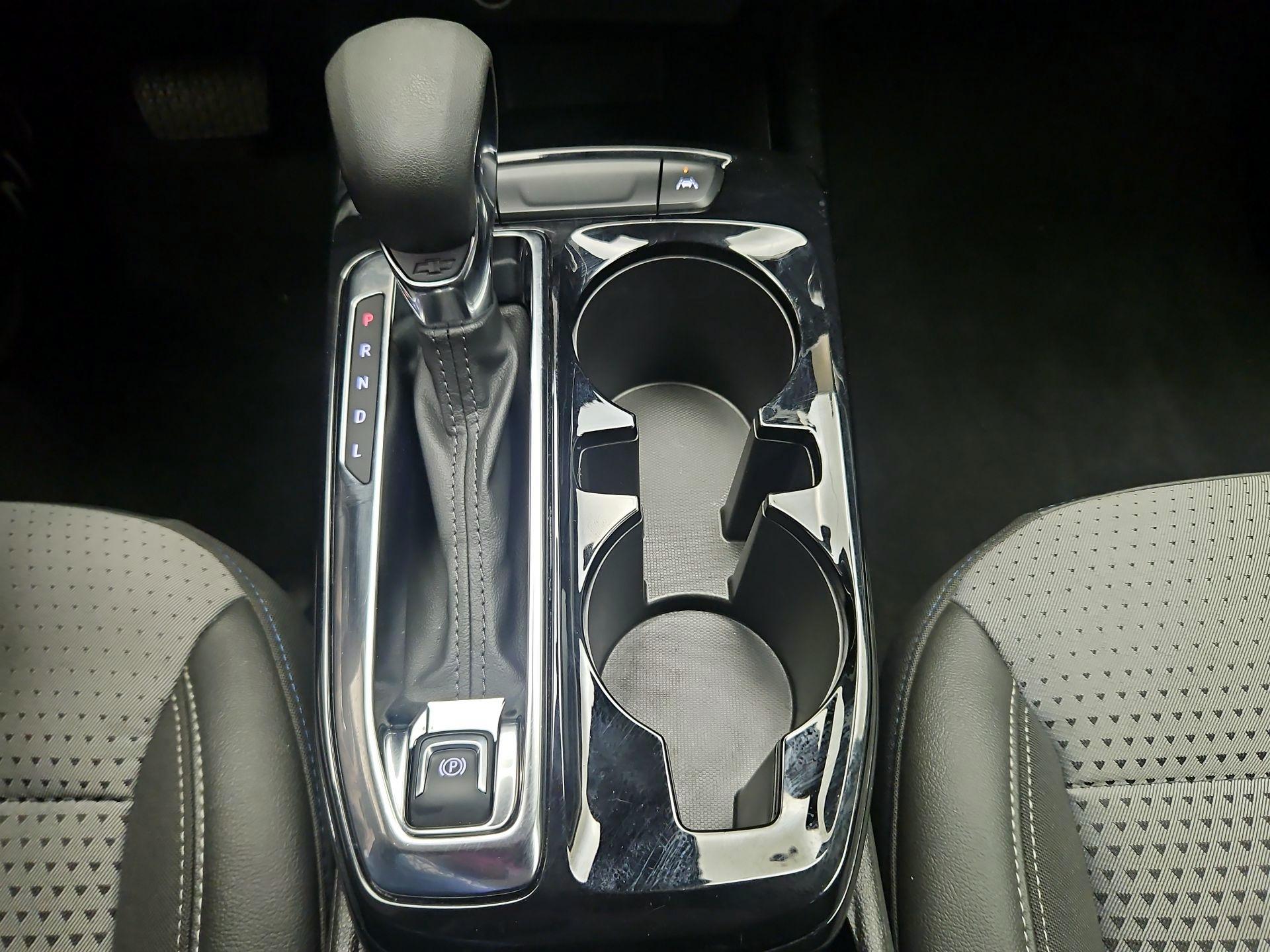 Thumbnail: 2025 Chevrolet Trax - 17