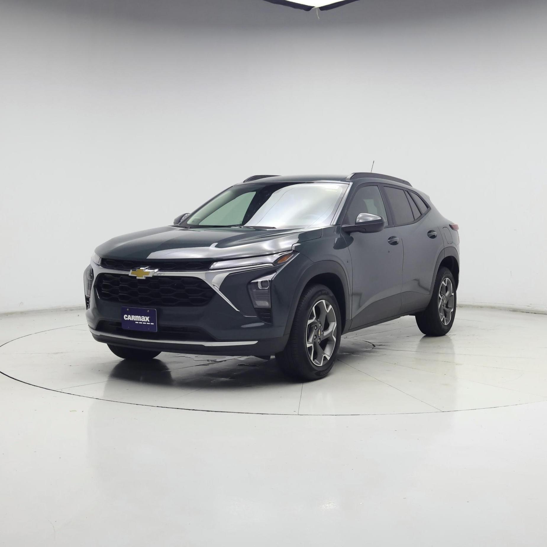 Thumbnail: 2025 Chevrolet Trax - 4