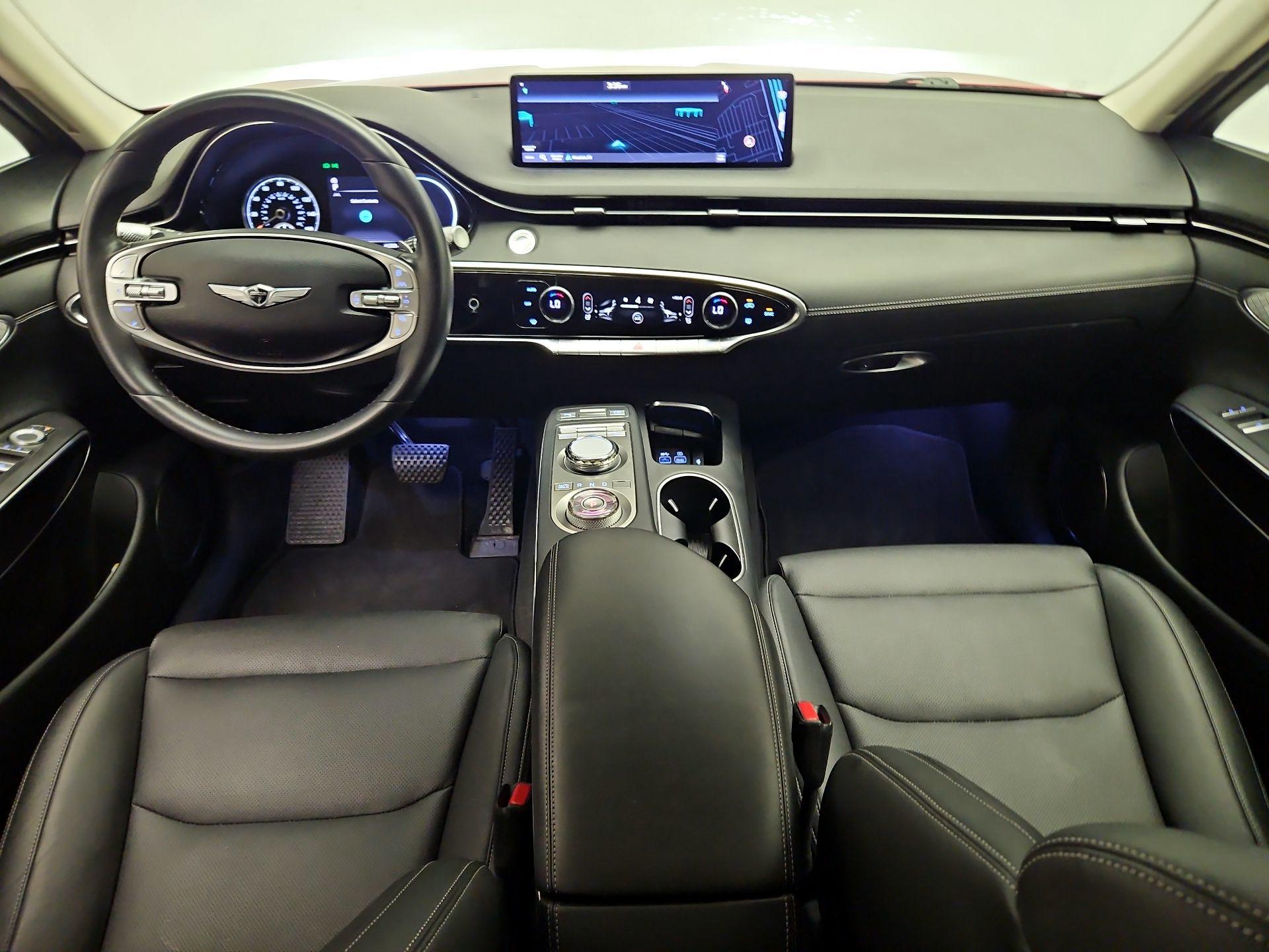 Thumbnail: 2025 Genesis GV70 - 9