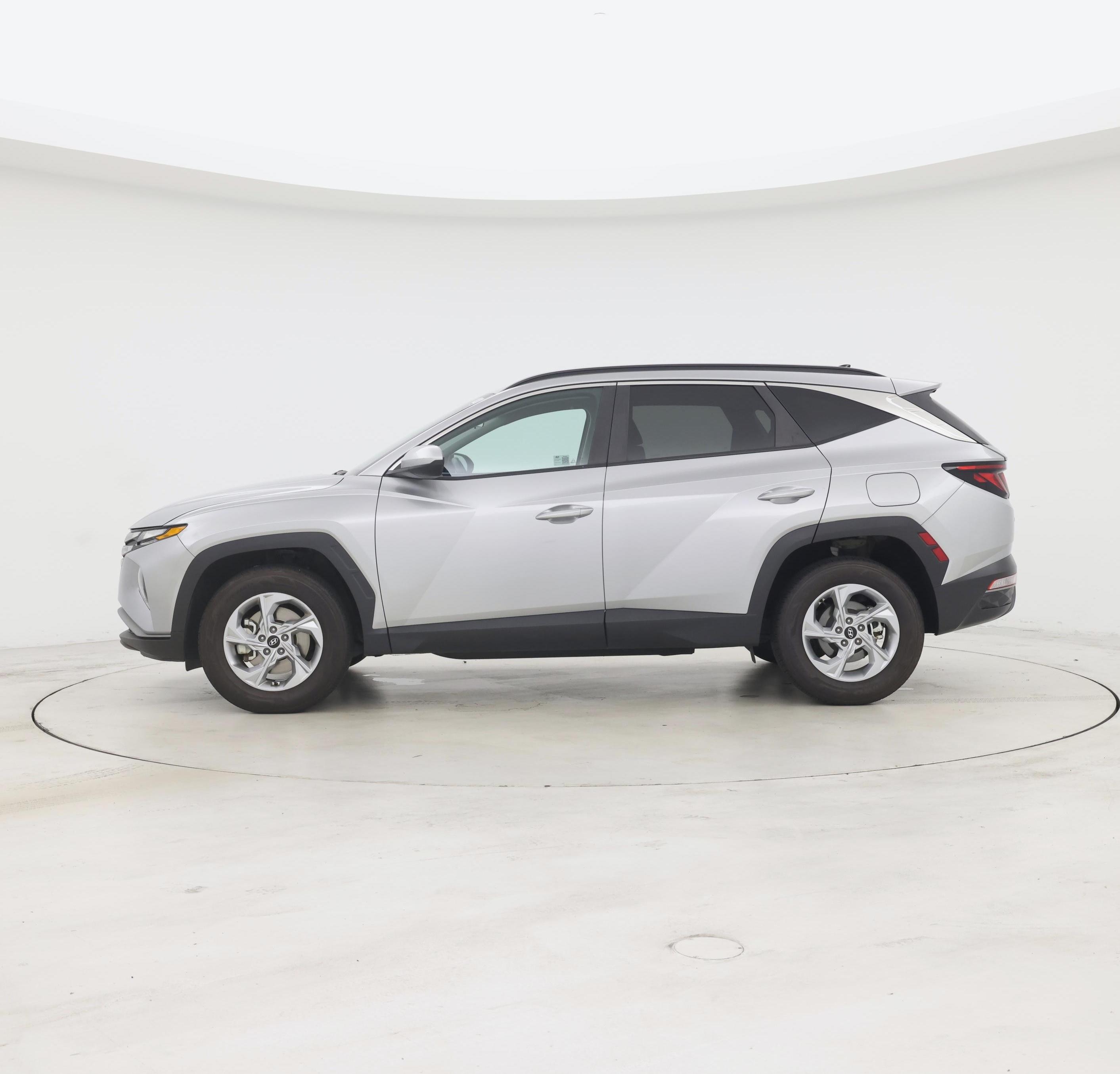 Thumbnail: 2024 Hyundai Tucson - 3