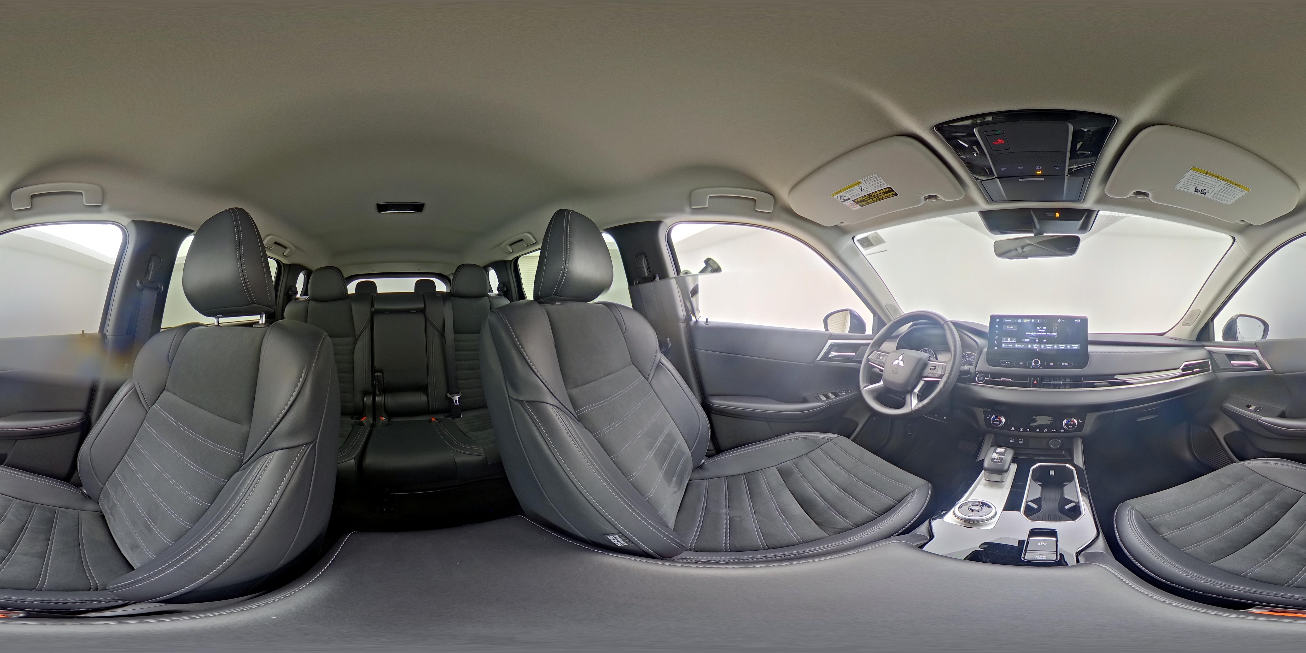 2025 Mitsubishi Outlander SE - Photo 27