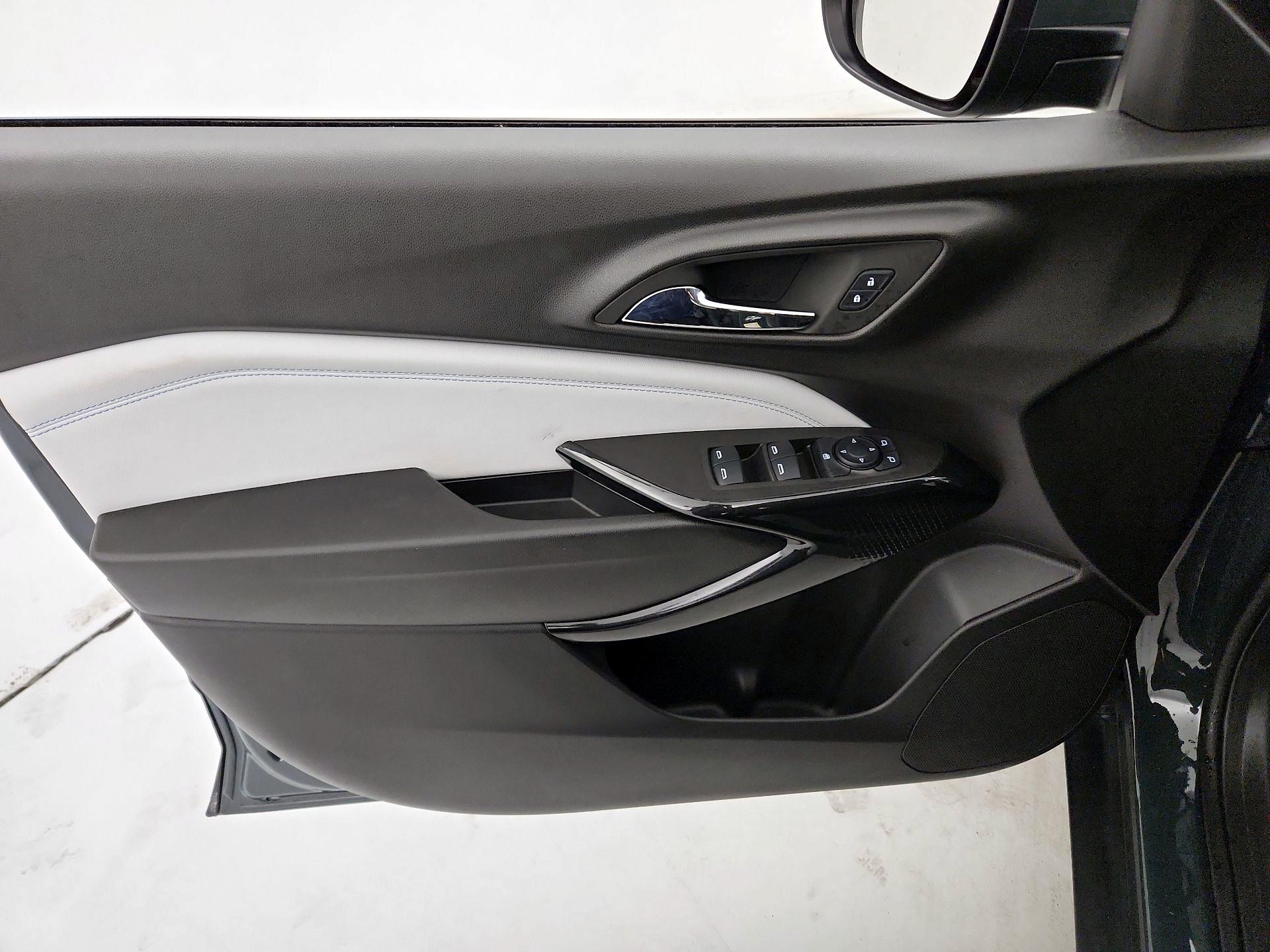 Thumbnail: 2025 Chevrolet Trax - 12