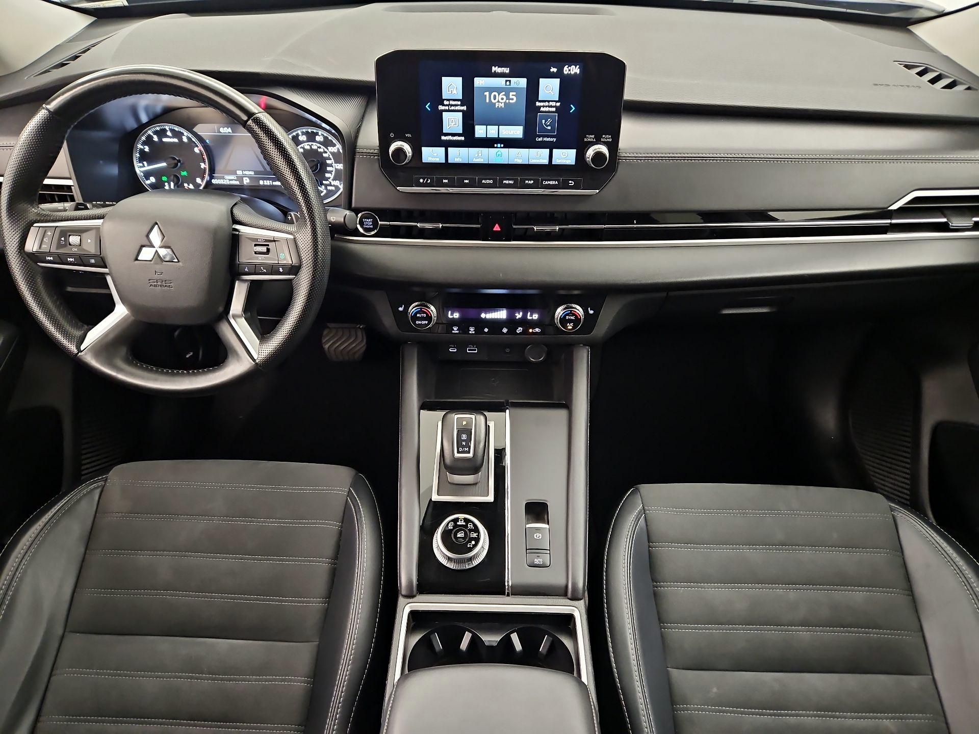 Thumbnail: 2024 Mitsubishi Outlander - 9