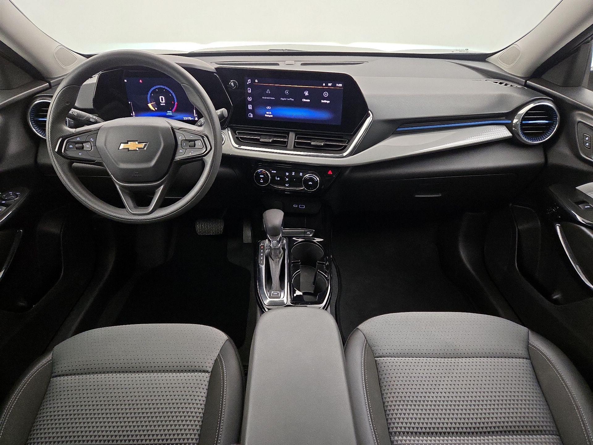 Thumbnail: 2025 Chevrolet Trax - 9
