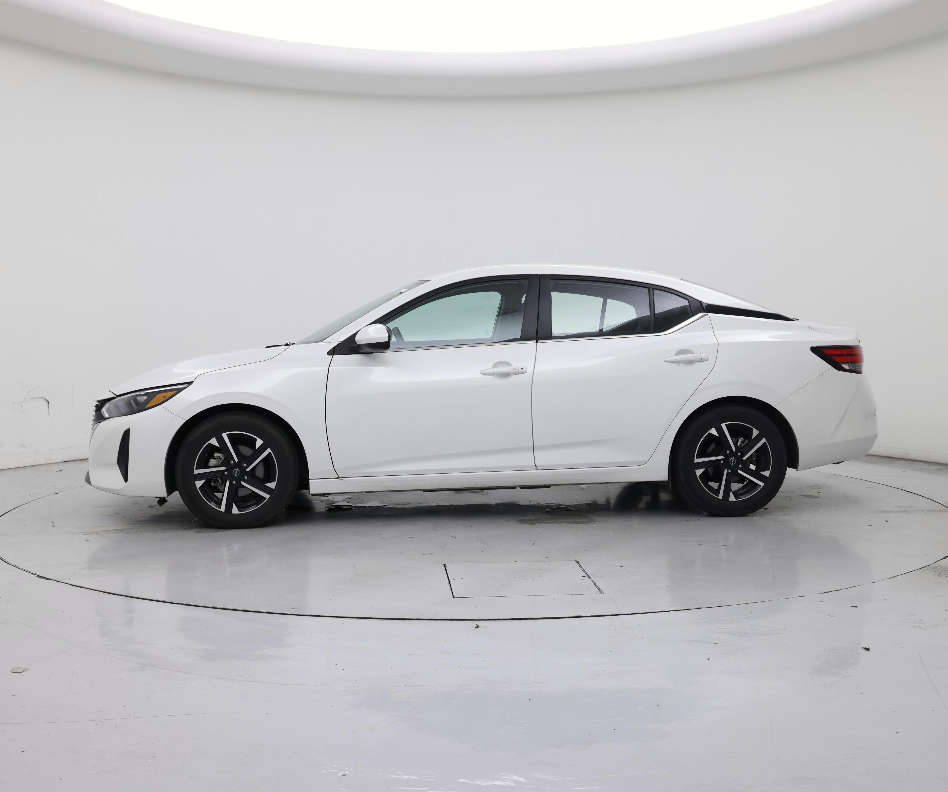 Thumbnail: 2024 Nissan Sentra - 3