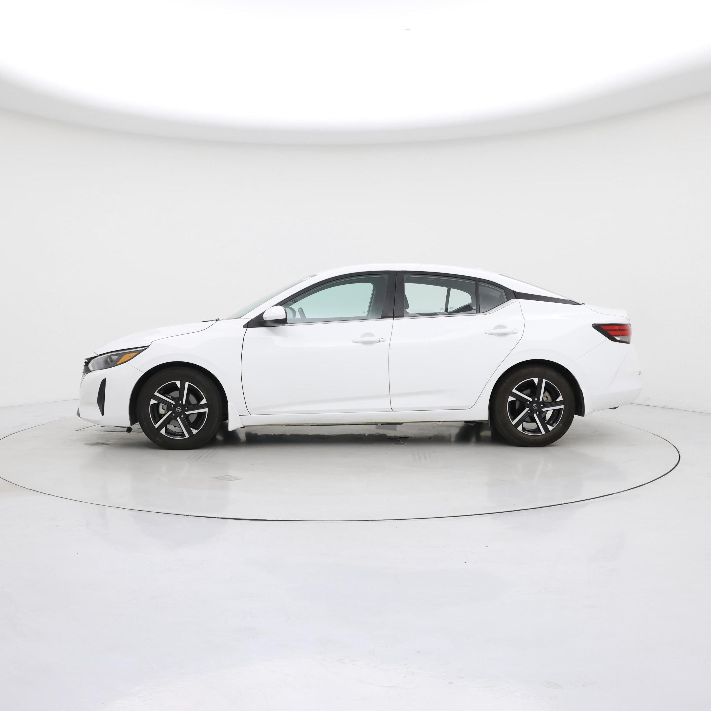 Thumbnail: 2024 Nissan Sentra - 3