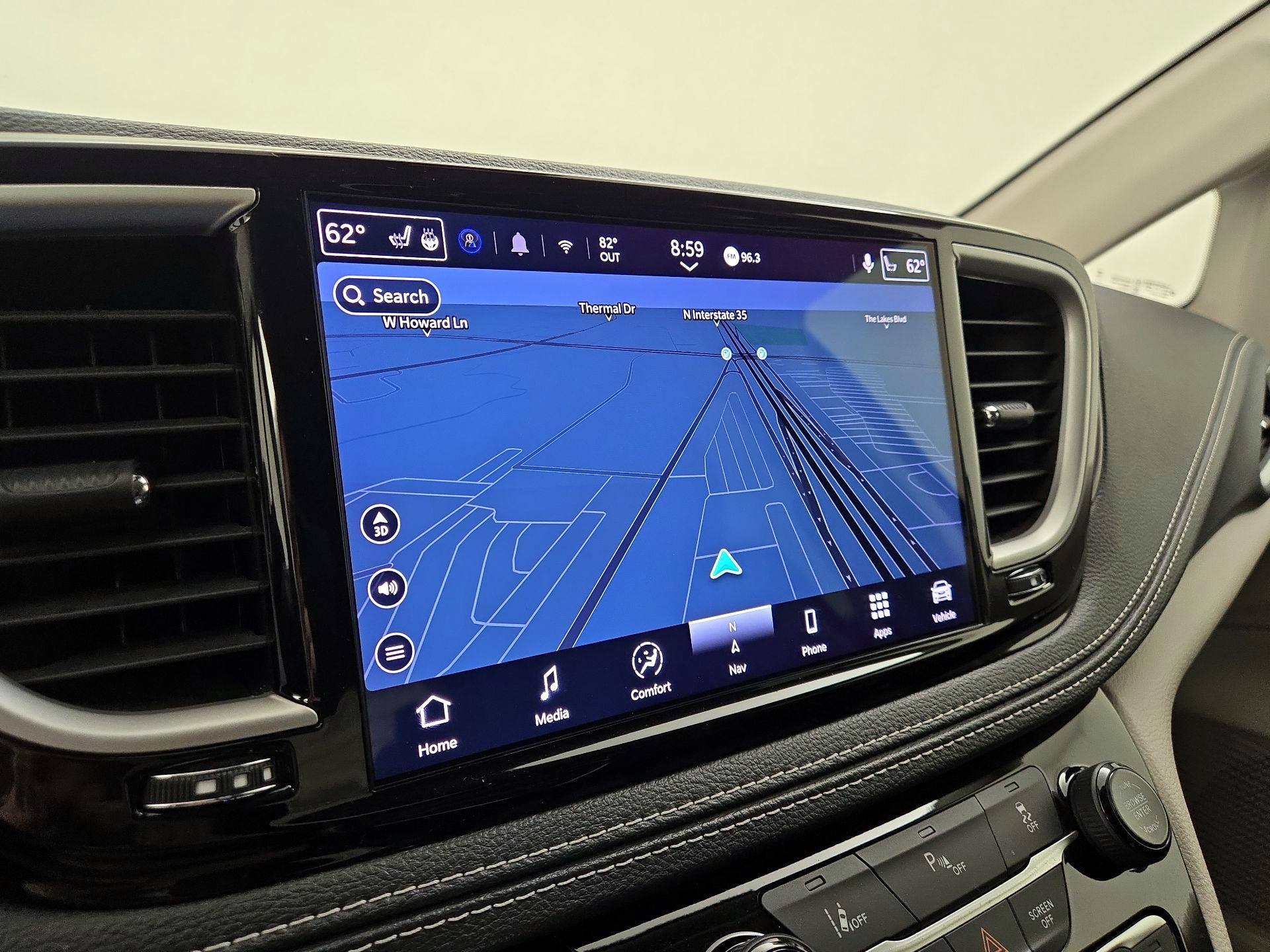 Thumbnail: 2024 Chrysler Pacifica - 14