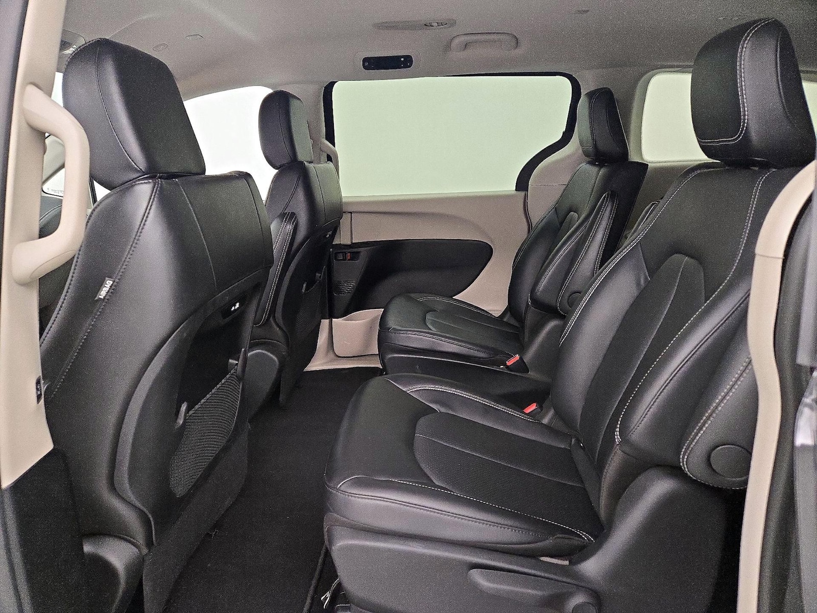 2024 Chrysler Pacifica PHEV Select - Photo 21