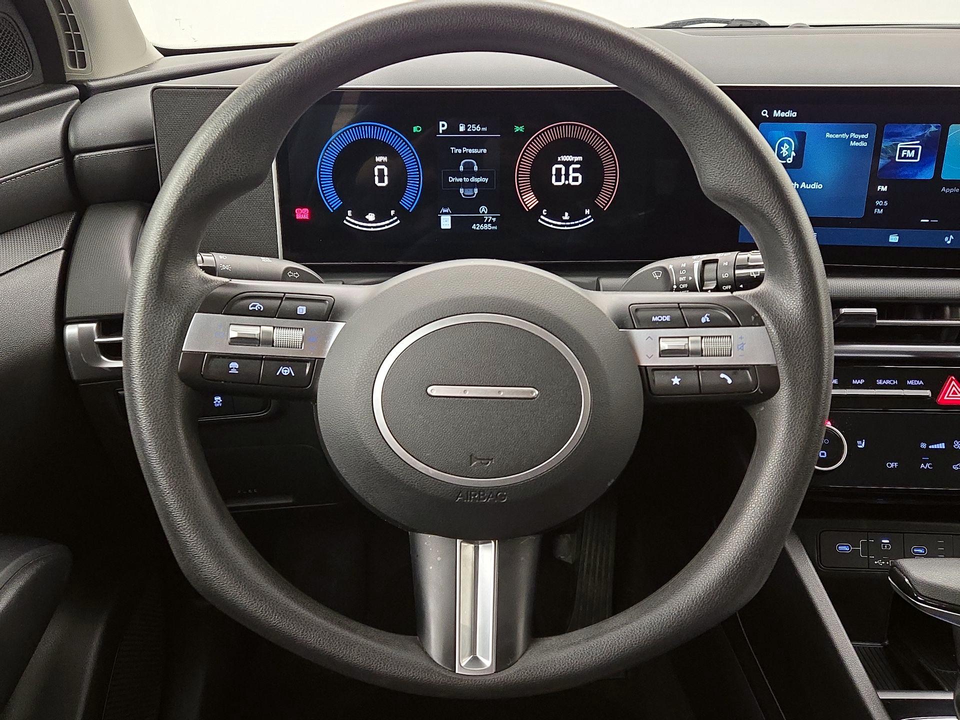 Thumbnail: 2025 Hyundai Tucson - 10