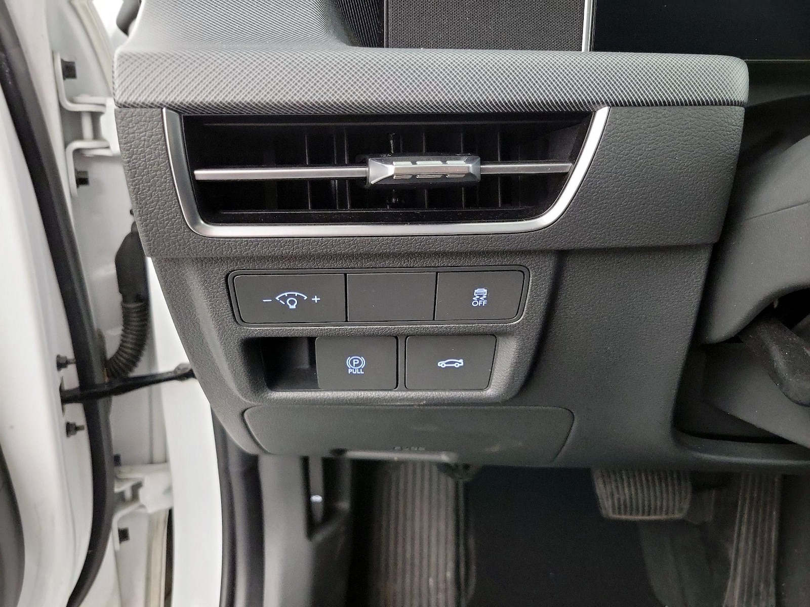 2024 Hyundai Sonata SEL - Photo 13