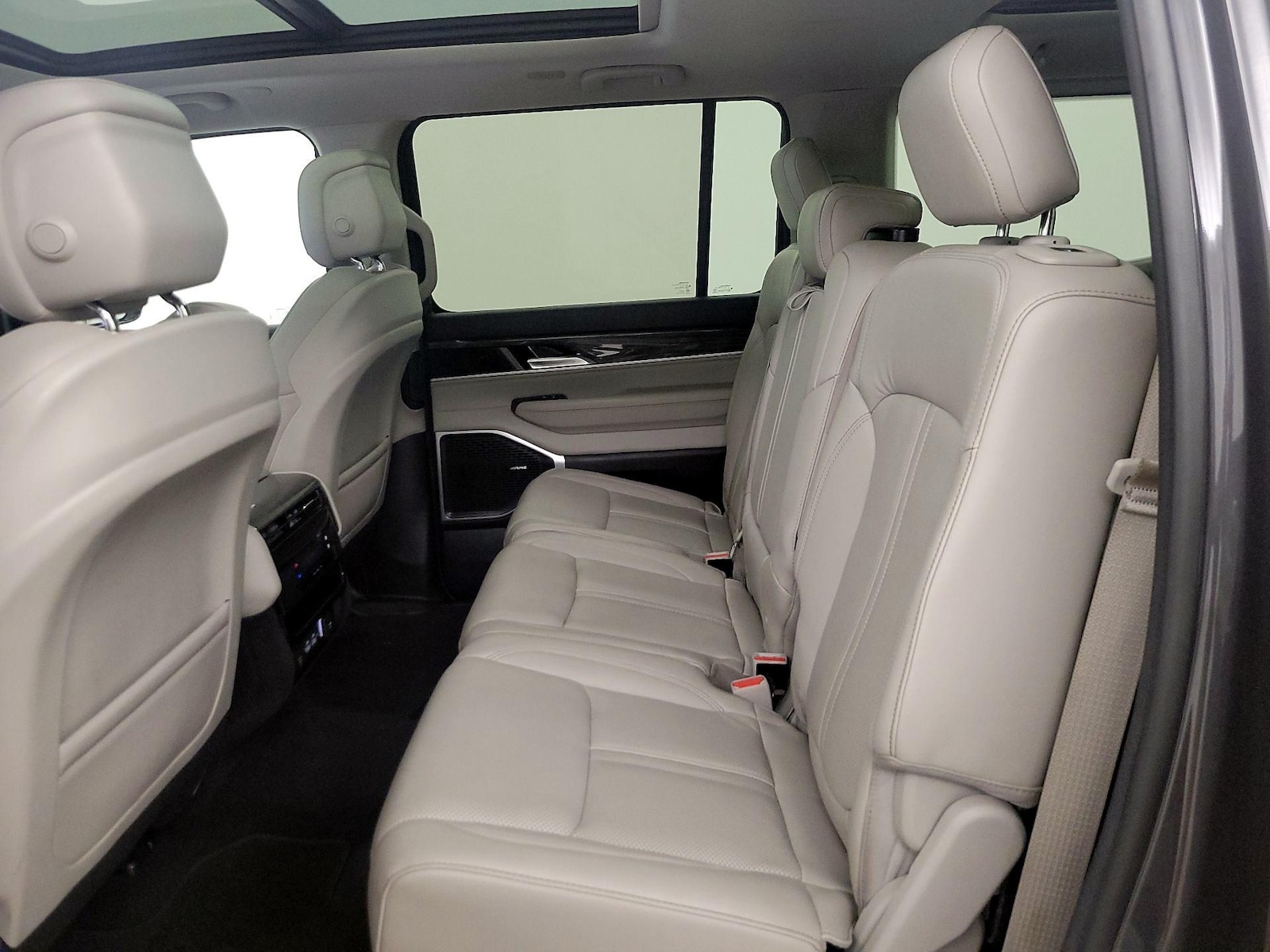 Rear Air Conditioning
