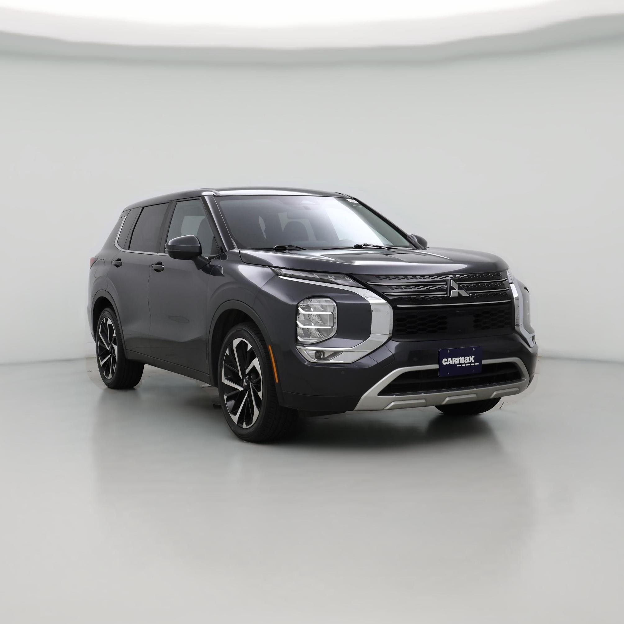 Thumbnail: 2024 Mitsubishi Outlander - 1