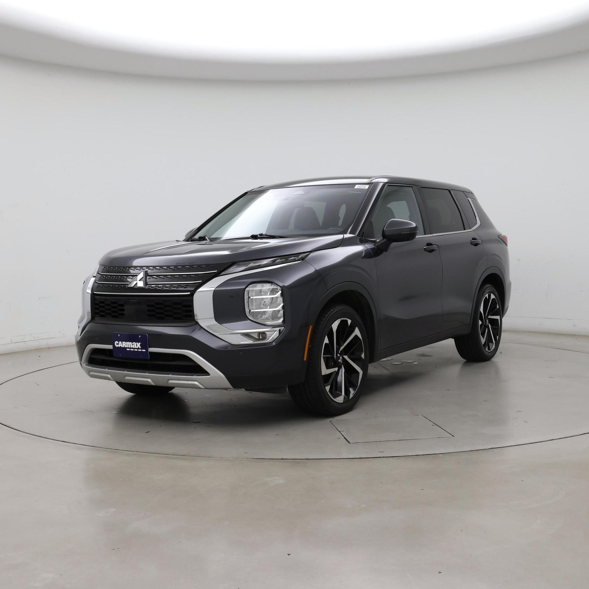 Thumbnail: 2024 Mitsubishi Outlander - 4