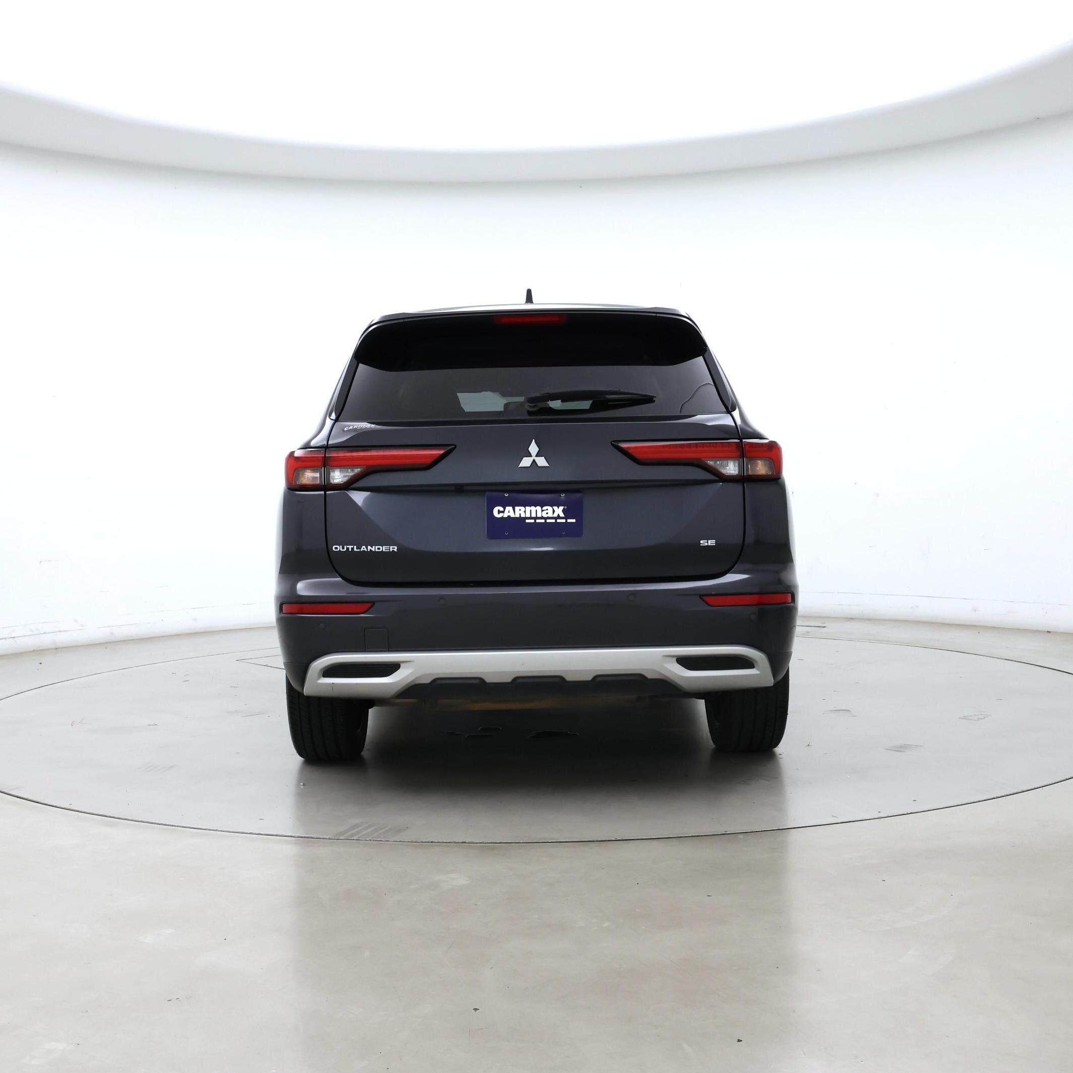 Thumbnail: 2024 Mitsubishi Outlander - 6