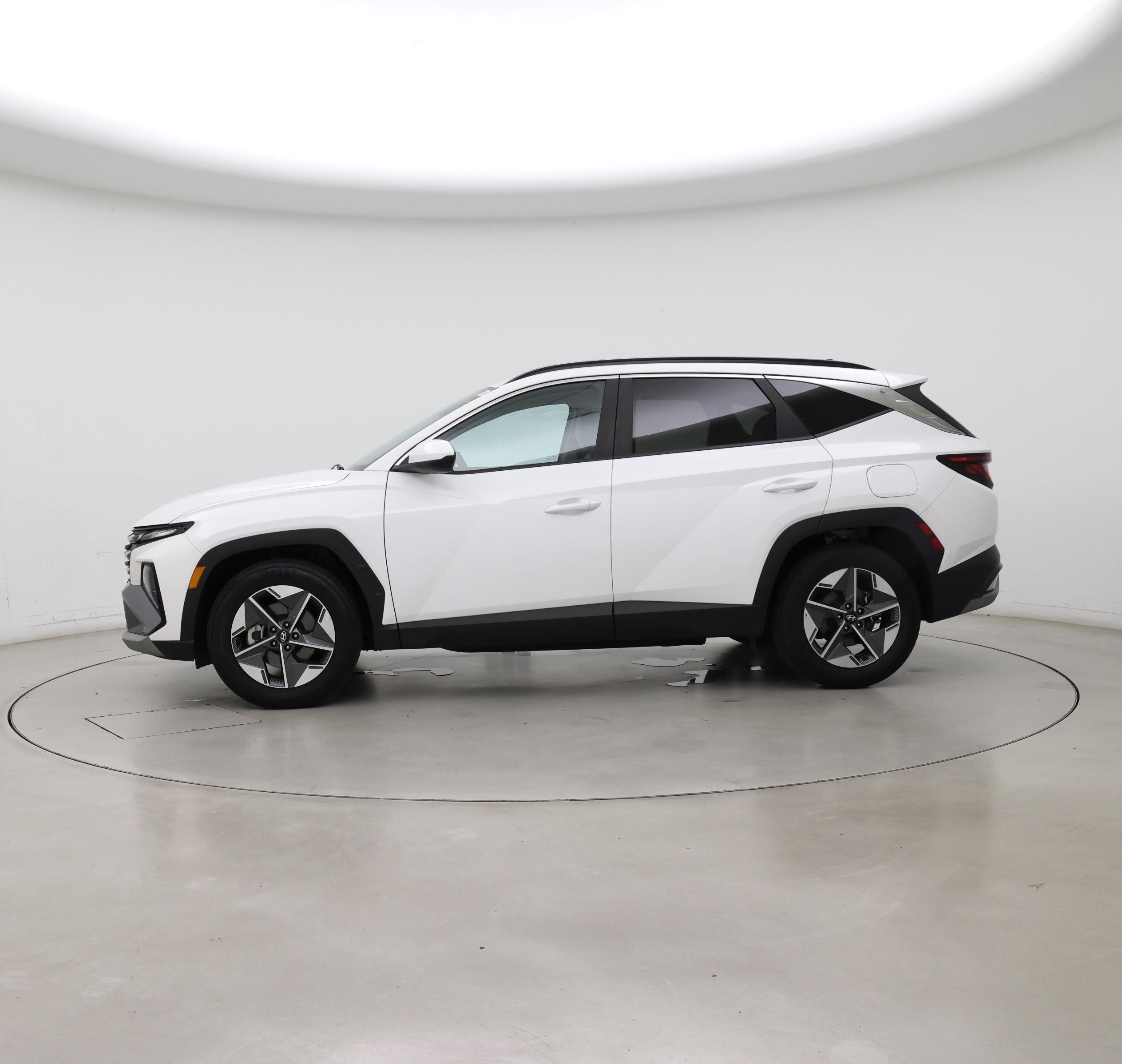 Thumbnail: 2025 Hyundai Tucson - 3