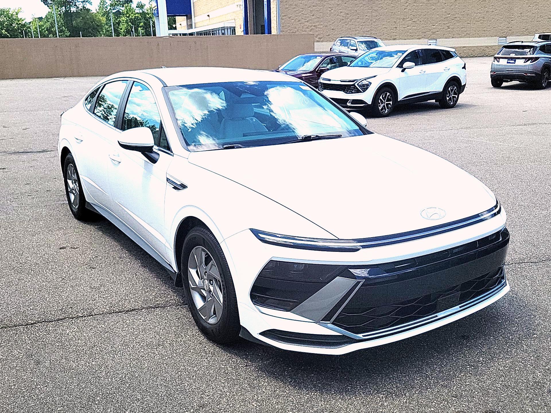 Thumbnail: 2025 Hyundai Sonata - 1
