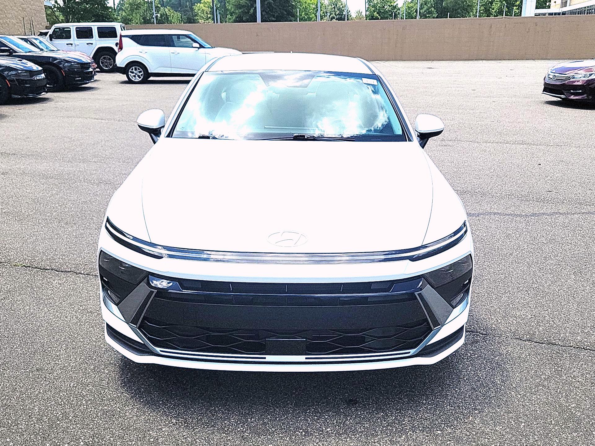 Thumbnail: 2025 Hyundai Sonata - 2
