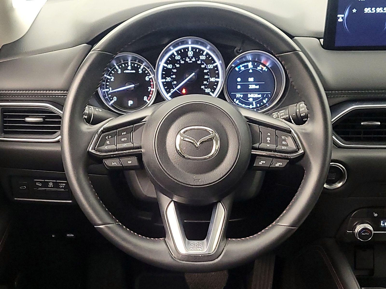 2025 Mazda CX-5 S Preferred package - Photo 11