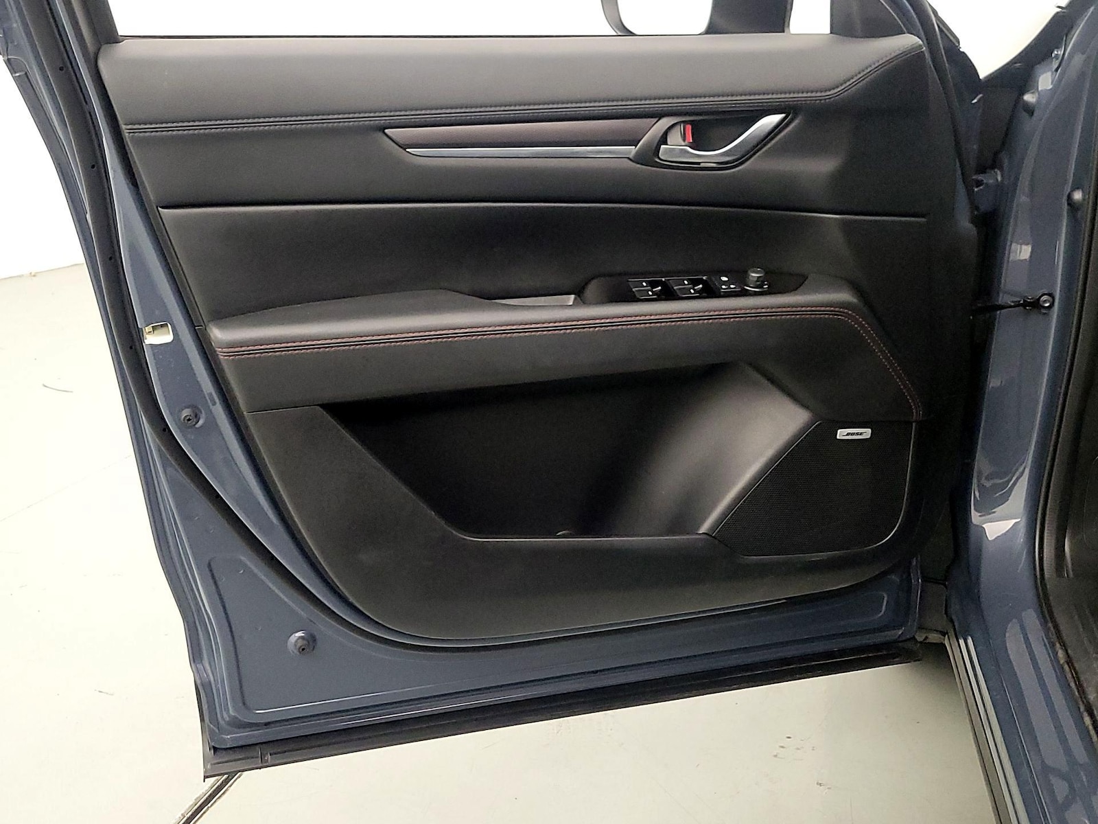 2025 Mazda CX-5 S Preferred package - Photo 13
