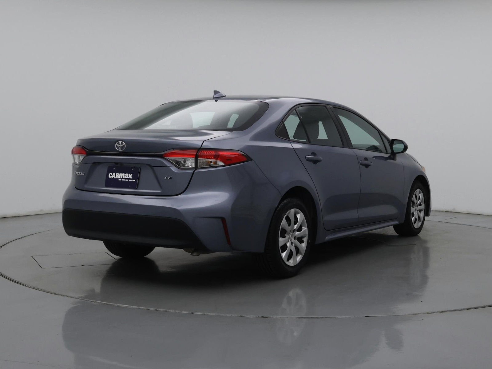 2024 Toyota Corolla LE - Photo 9