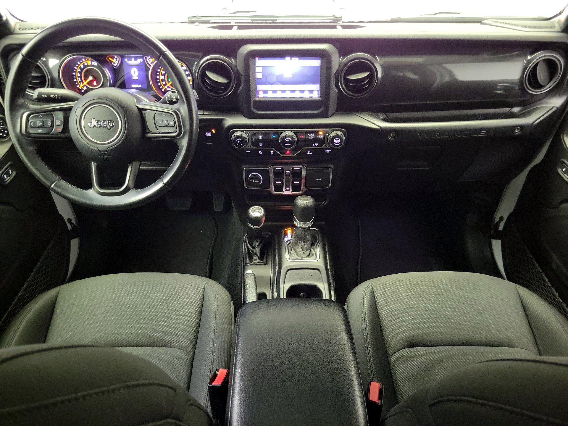 Thumbnail: 2022 Jeep Wrangler - 9
