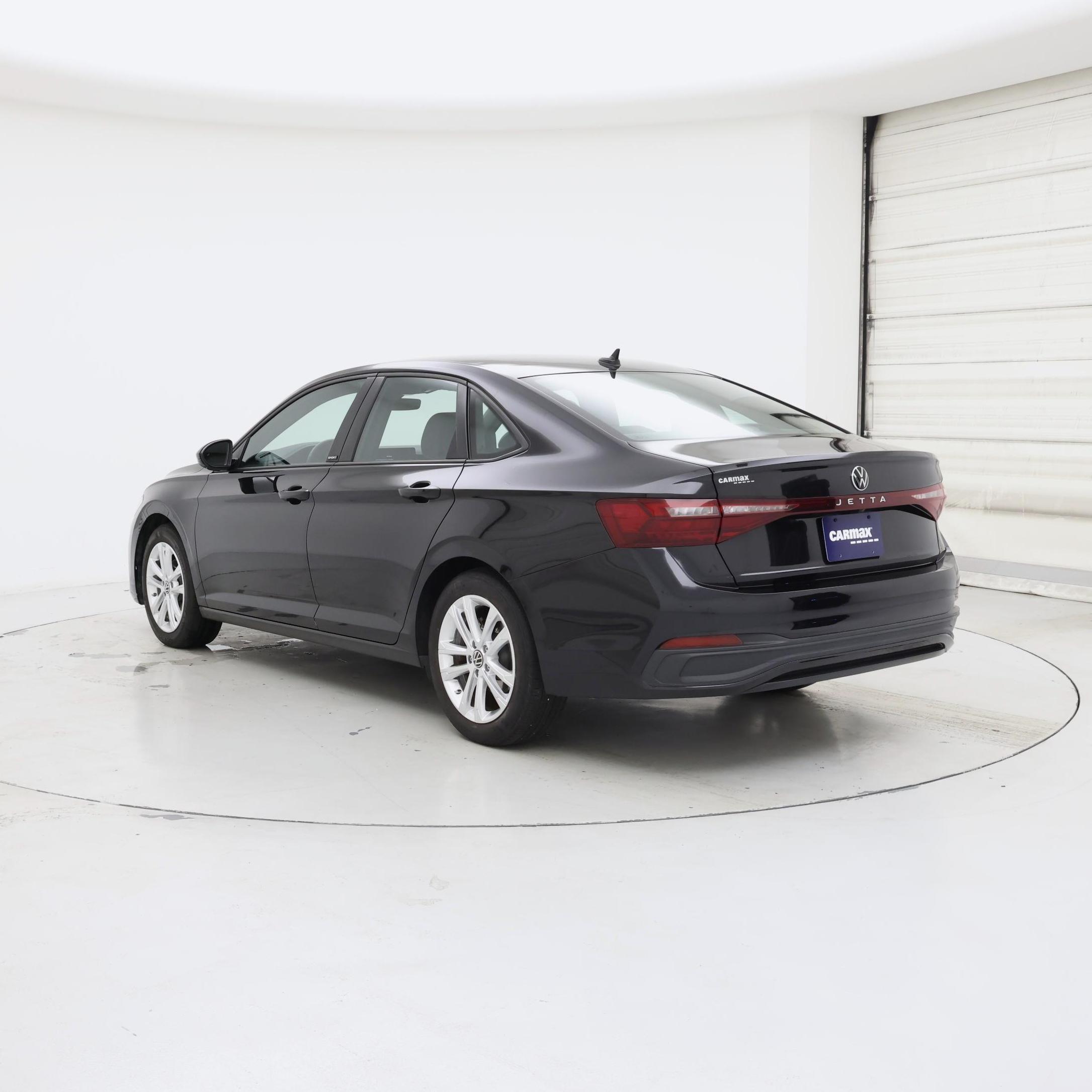 Thumbnail: 2025 Volkswagen Jetta - 2