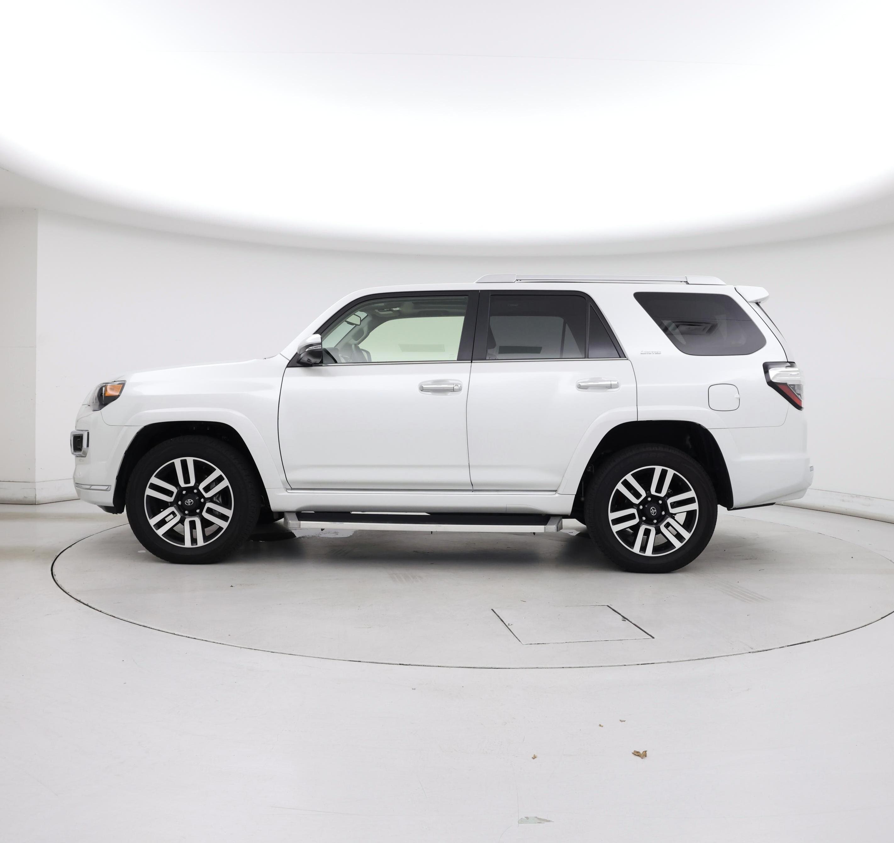 Thumbnail: 2024 Toyota 4Runner - 3