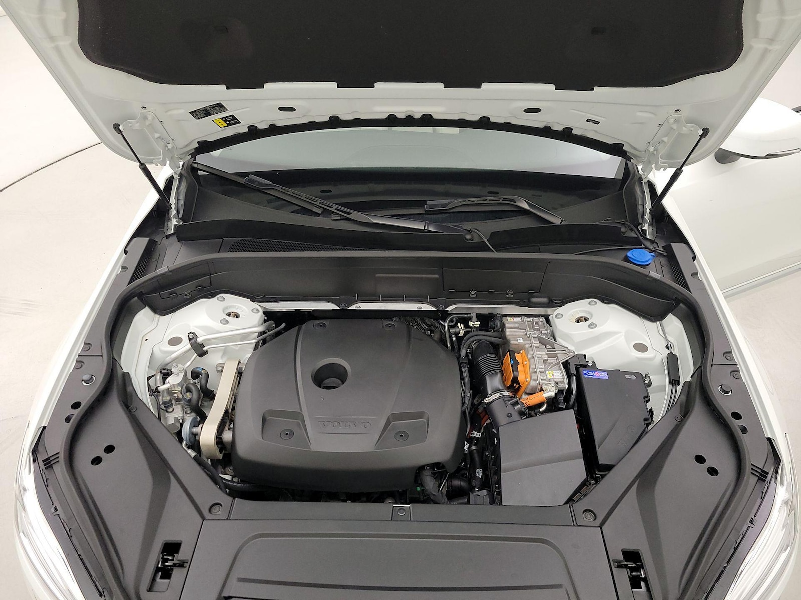 2024 Volvo XC90 Plus - Photo 26