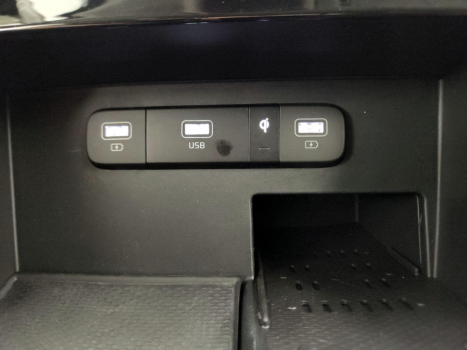 2024 Kia Carnival SX Prestige - Photo 19