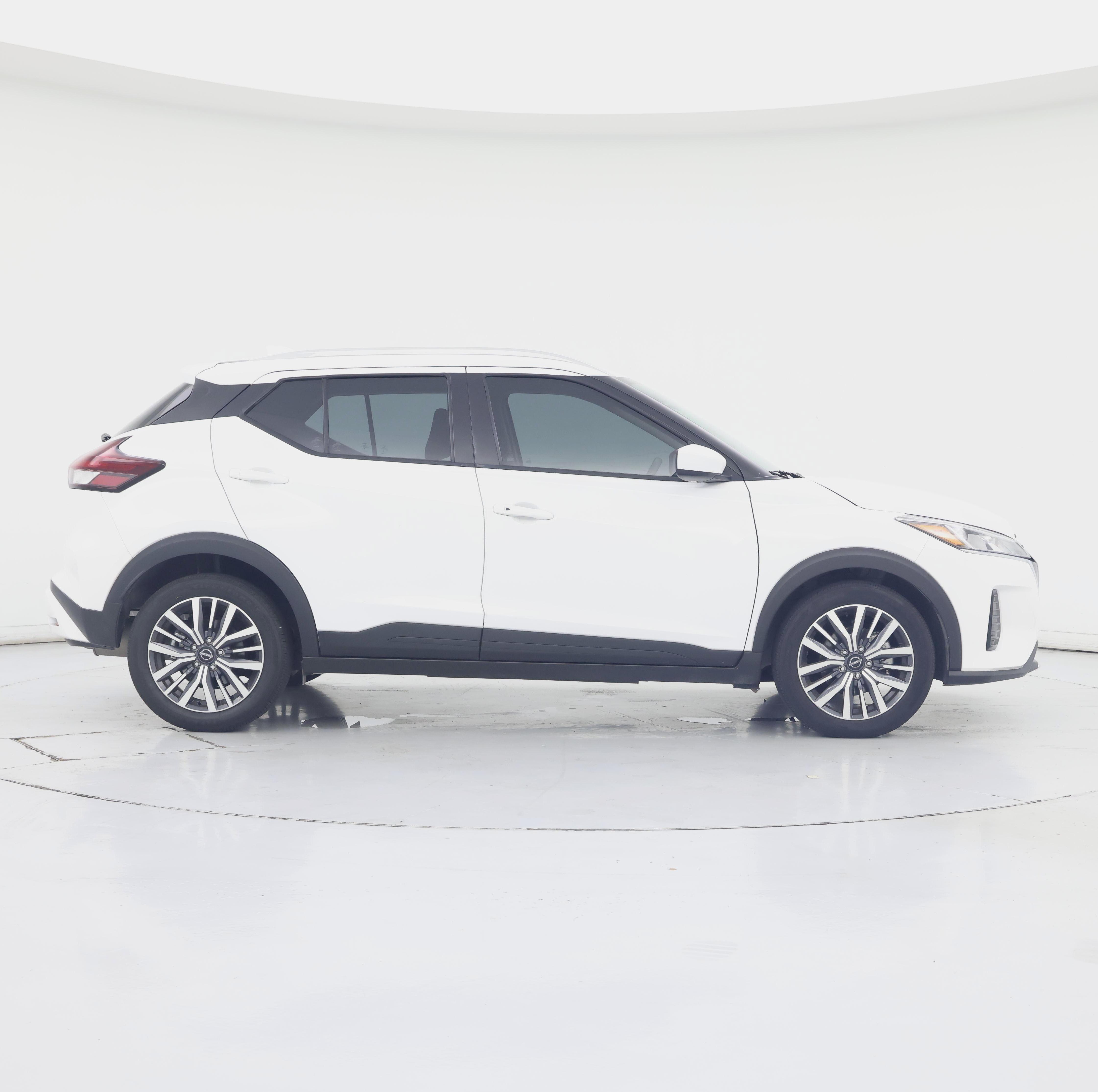 Thumbnail: 2024 Nissan Kicks - 7