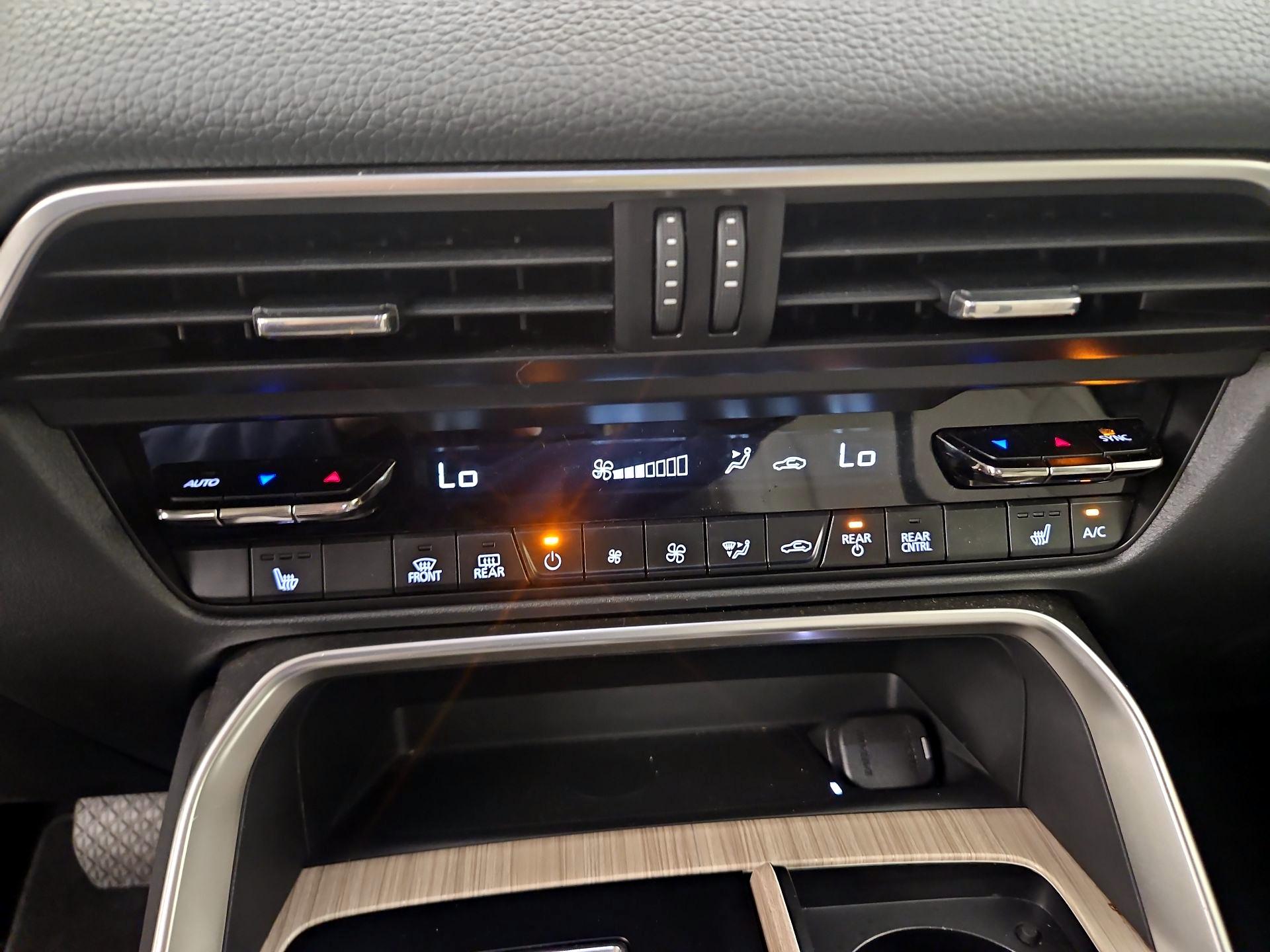Thumbnail: 2024 Mazda CX-90 - 17
