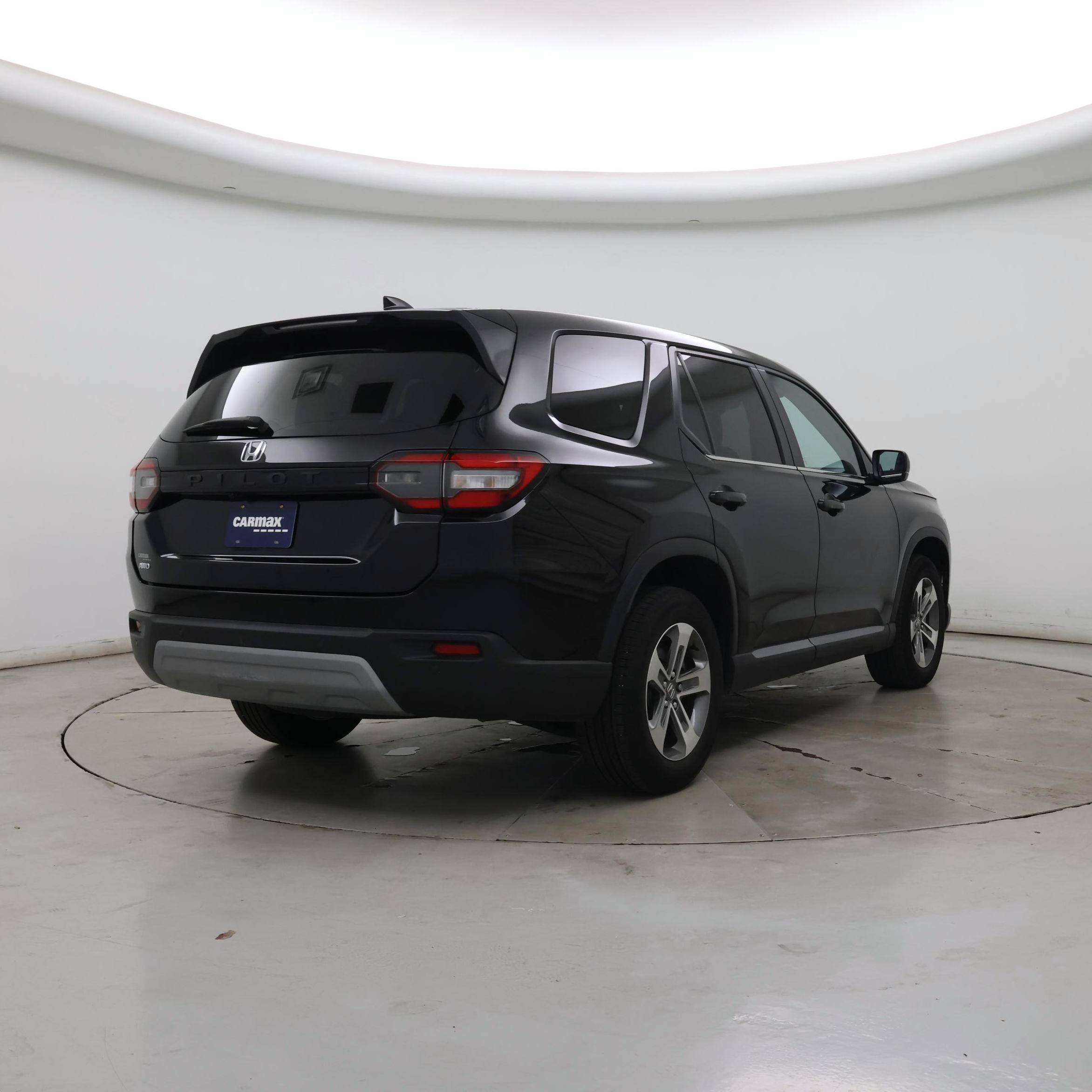 Thumbnail: 2023 Honda Pilot - 8