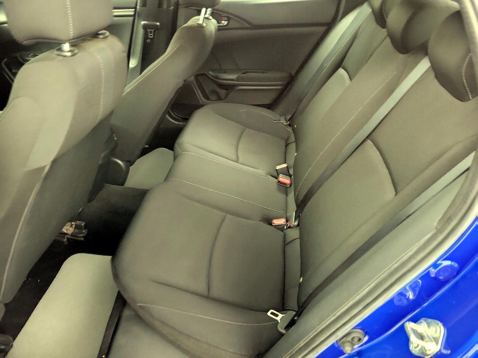 2019 Honda Civic Hatchback Sport - Photo 20
