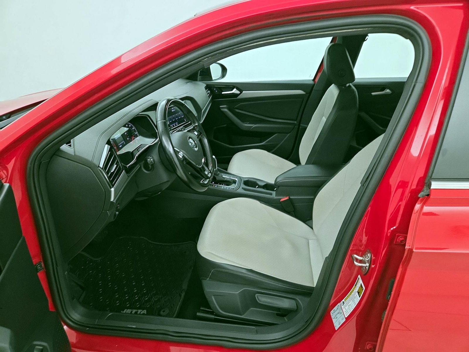 2019 Volkswagen Jetta R-Line - Photo 12