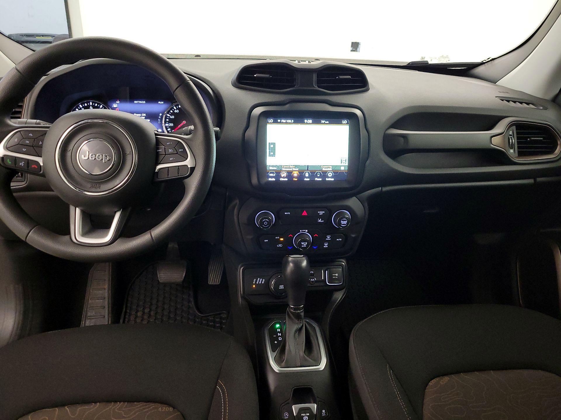 Thumbnail: 2023 Jeep Renegade - 9