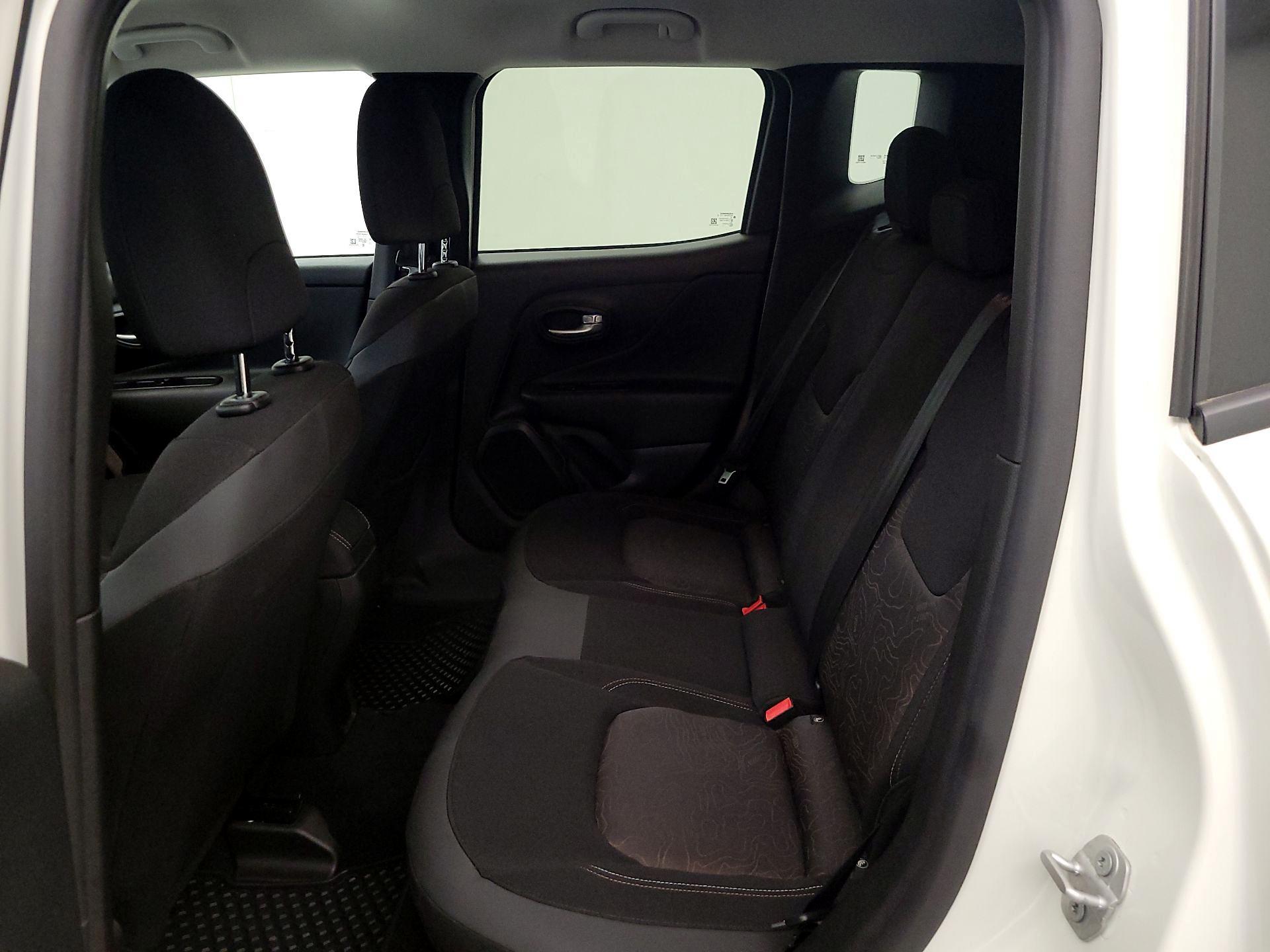 Thumbnail: 2023 Jeep Renegade - 20