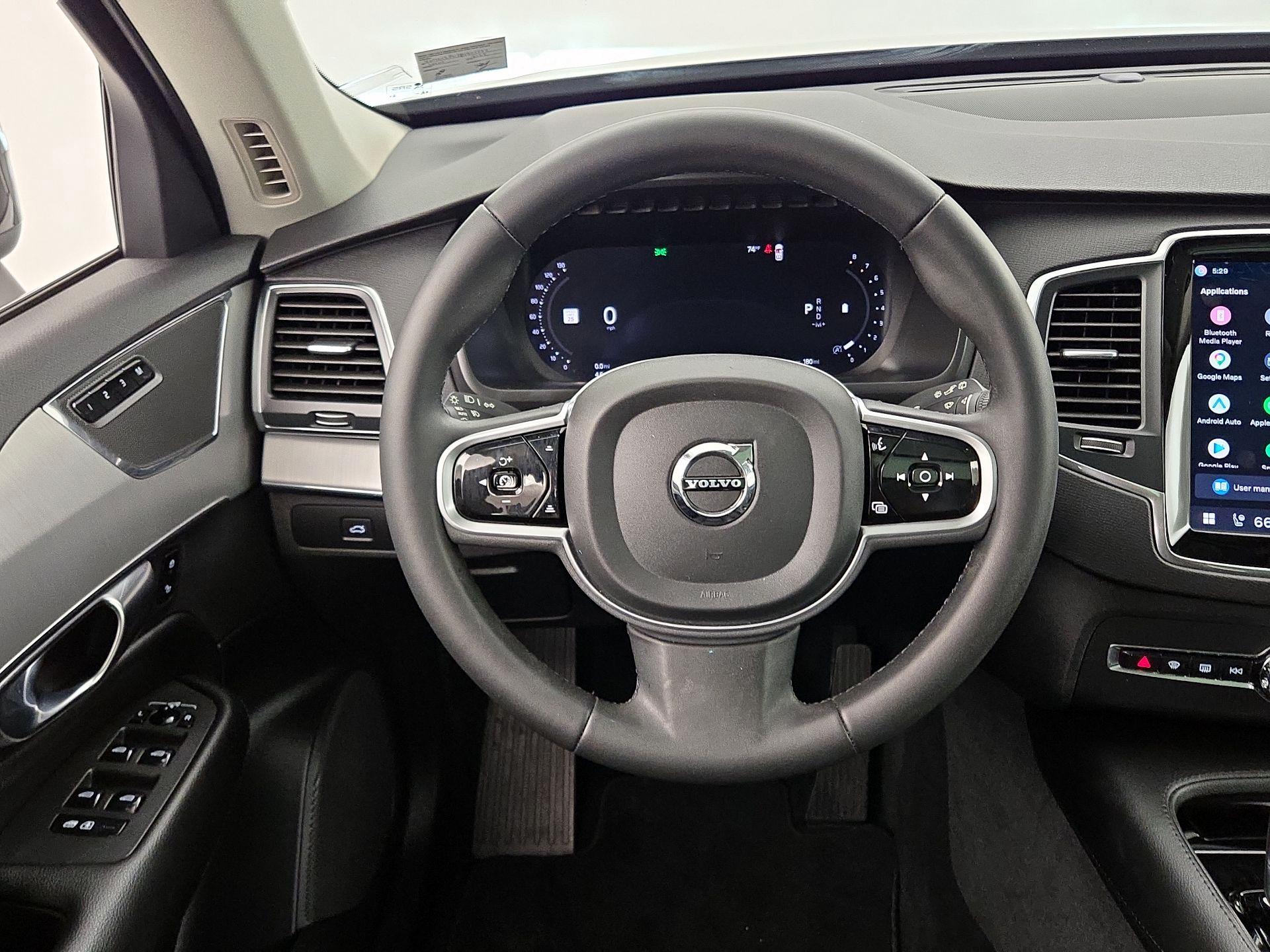 Thumbnail: 2023 Volvo XC90 - 10