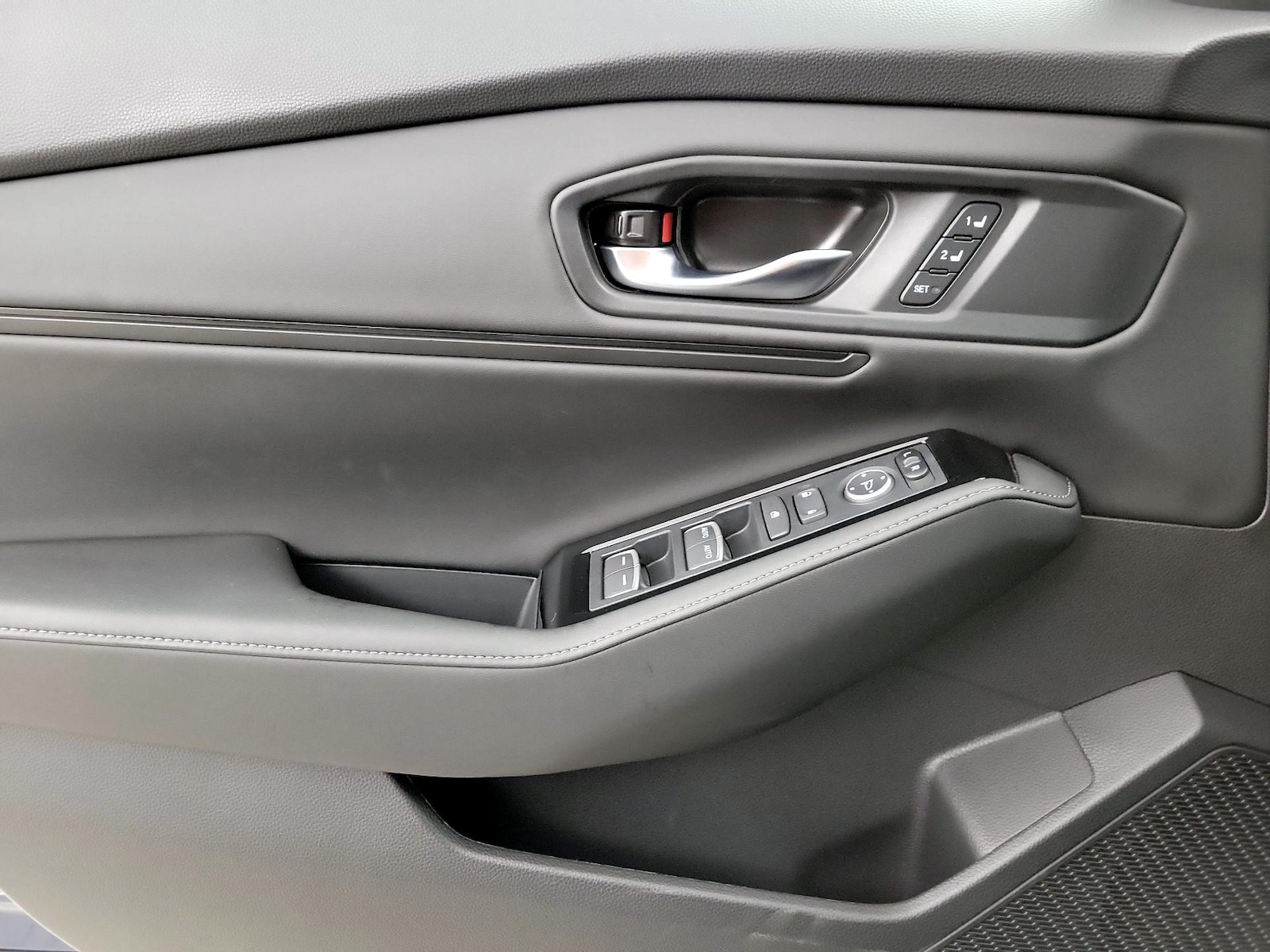 2025 Honda Accord Hybrid Touring - Photo 13
