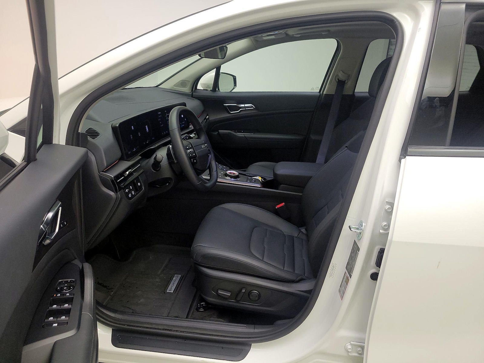 2026 Kia Sportage SX Prestige Hybrid - Photo 12