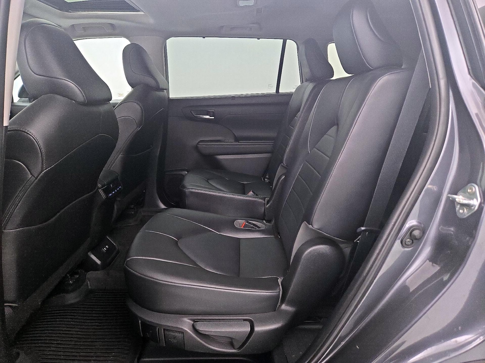 Rear Air Conditioning