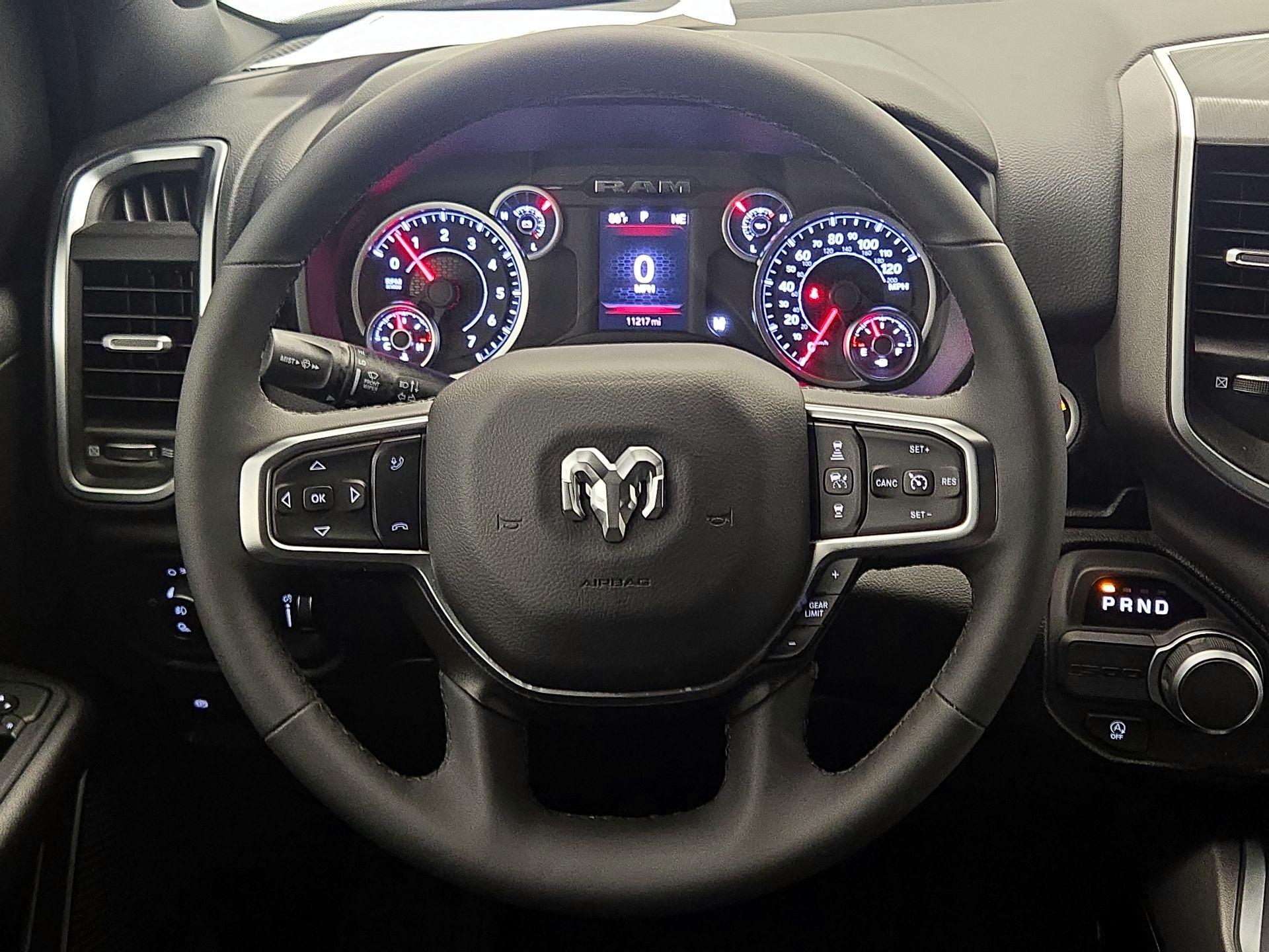 Thumbnail: 2025 RAM 1500 - 10