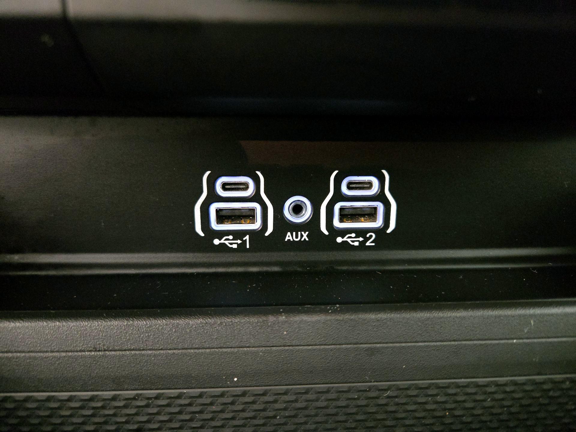Thumbnail: 2025 RAM 1500 - 18