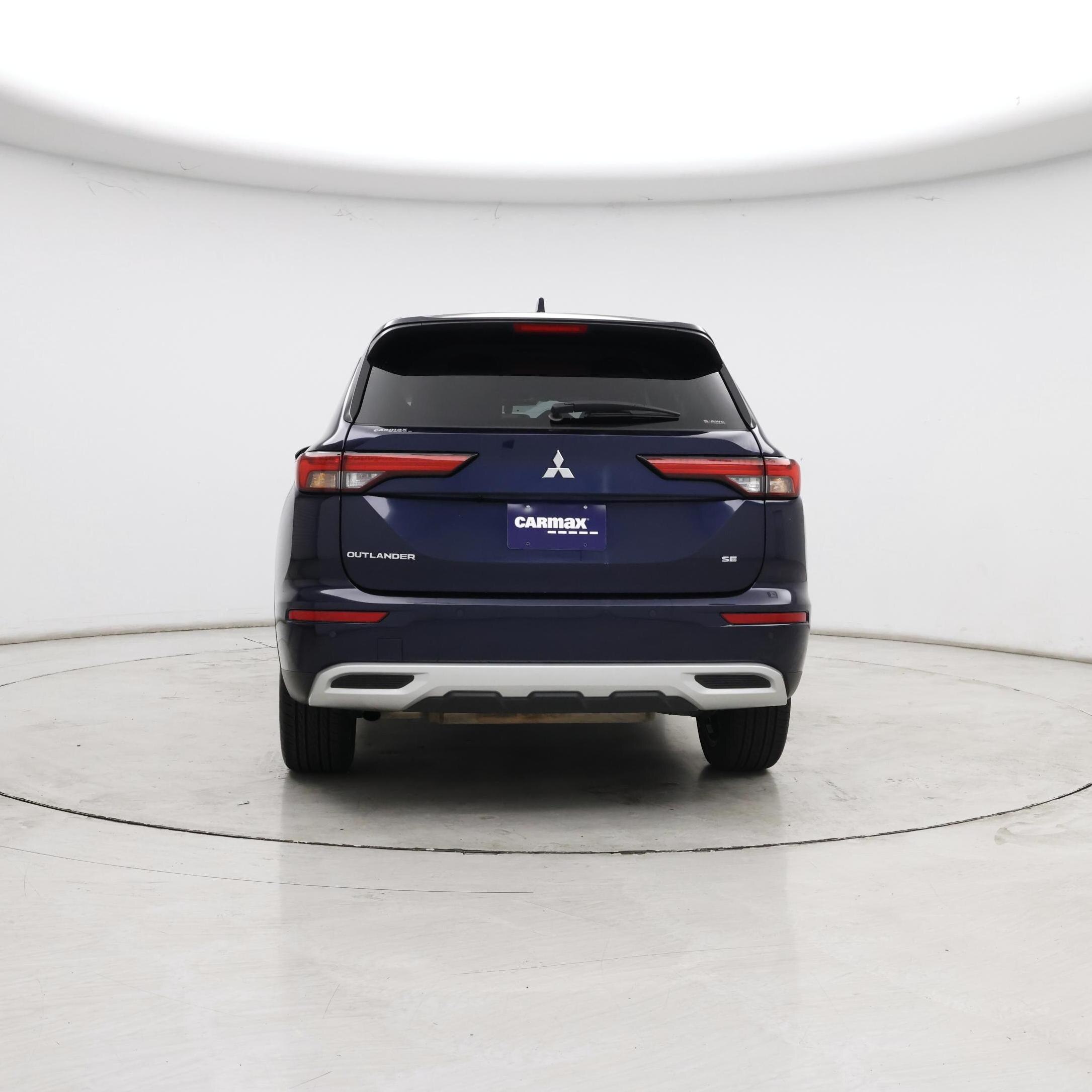 Thumbnail: 2024 Mitsubishi Outlander - 6