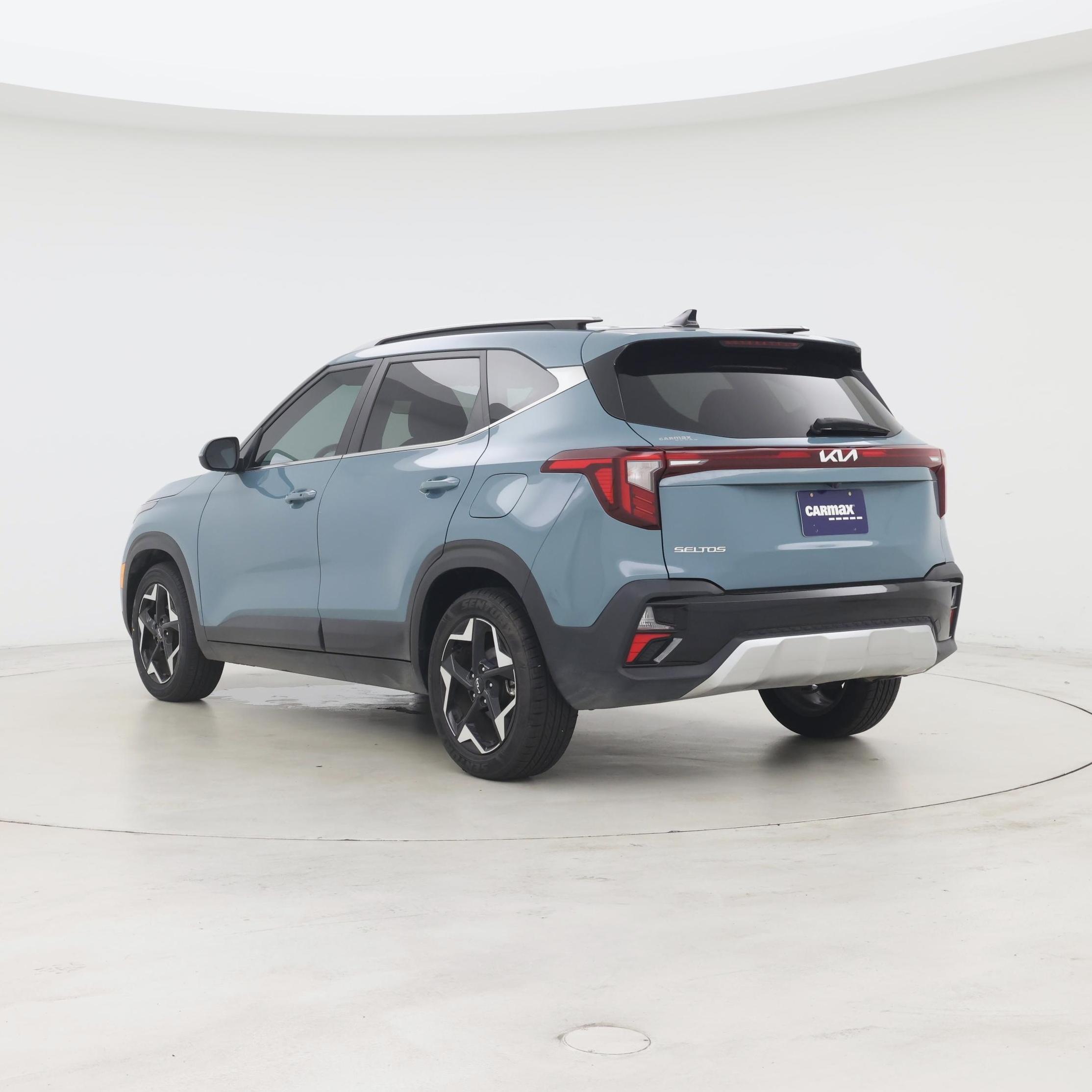 Thumbnail: 2024 Kia Seltos - 2