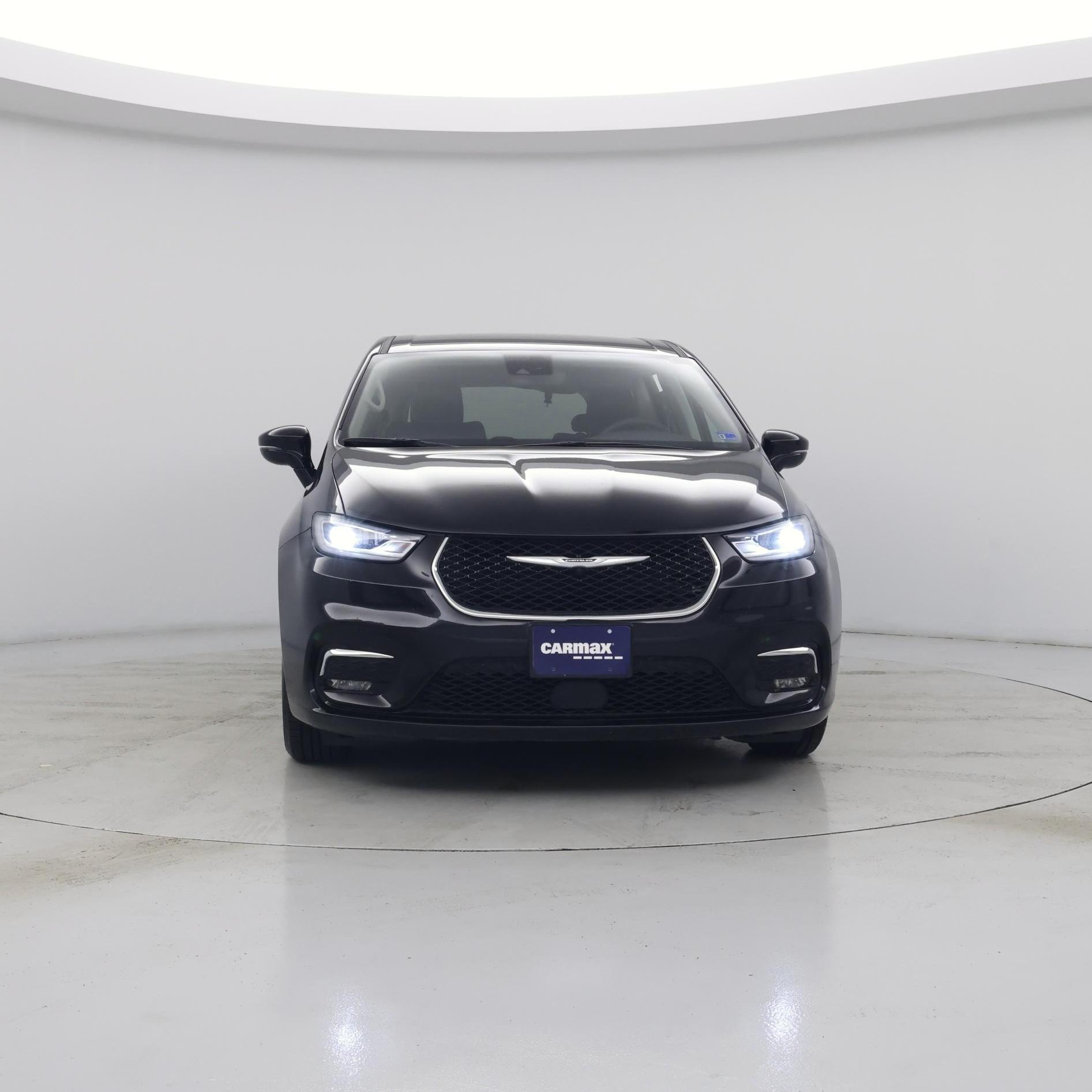 Thumbnail: 2024 Chrysler Pacifica - 5