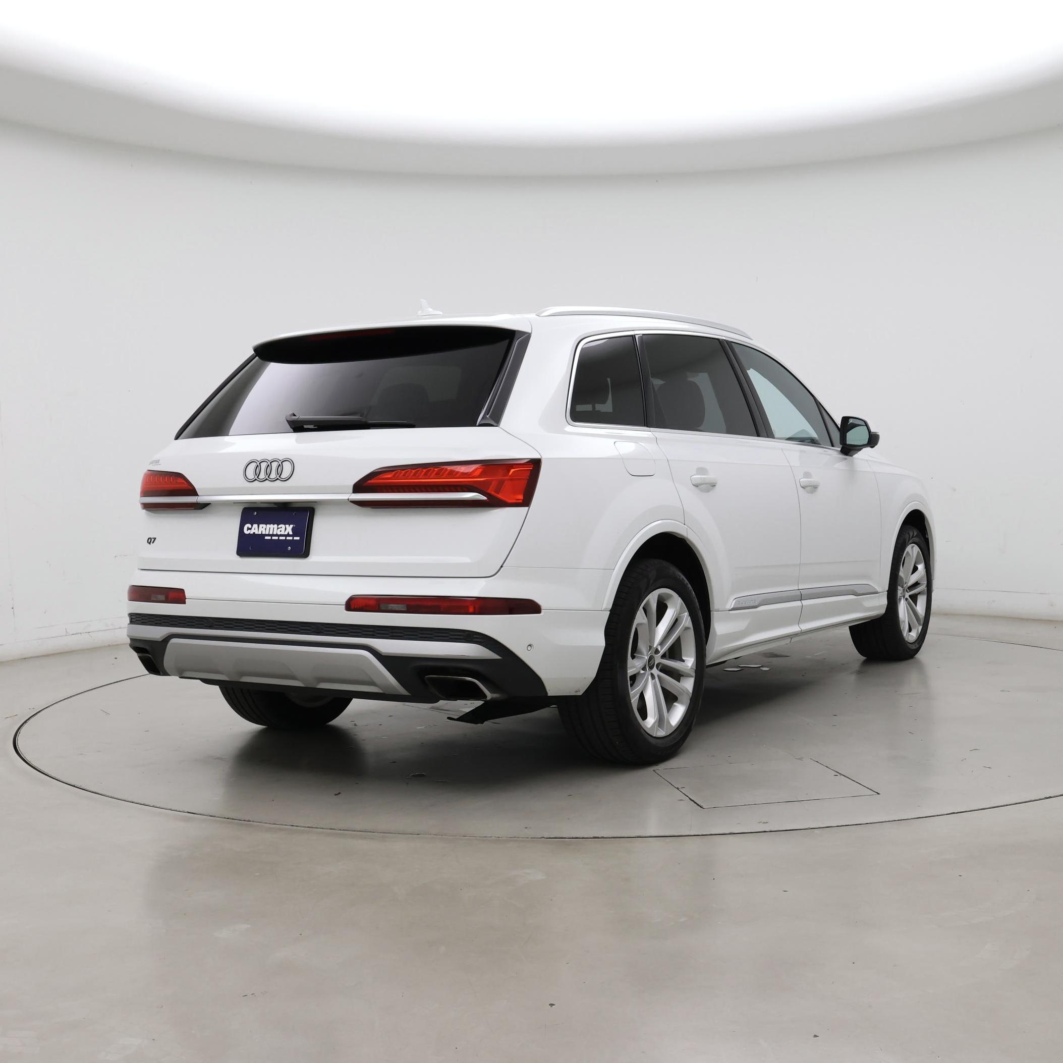 Thumbnail: 2025 Audi Q7 - 8