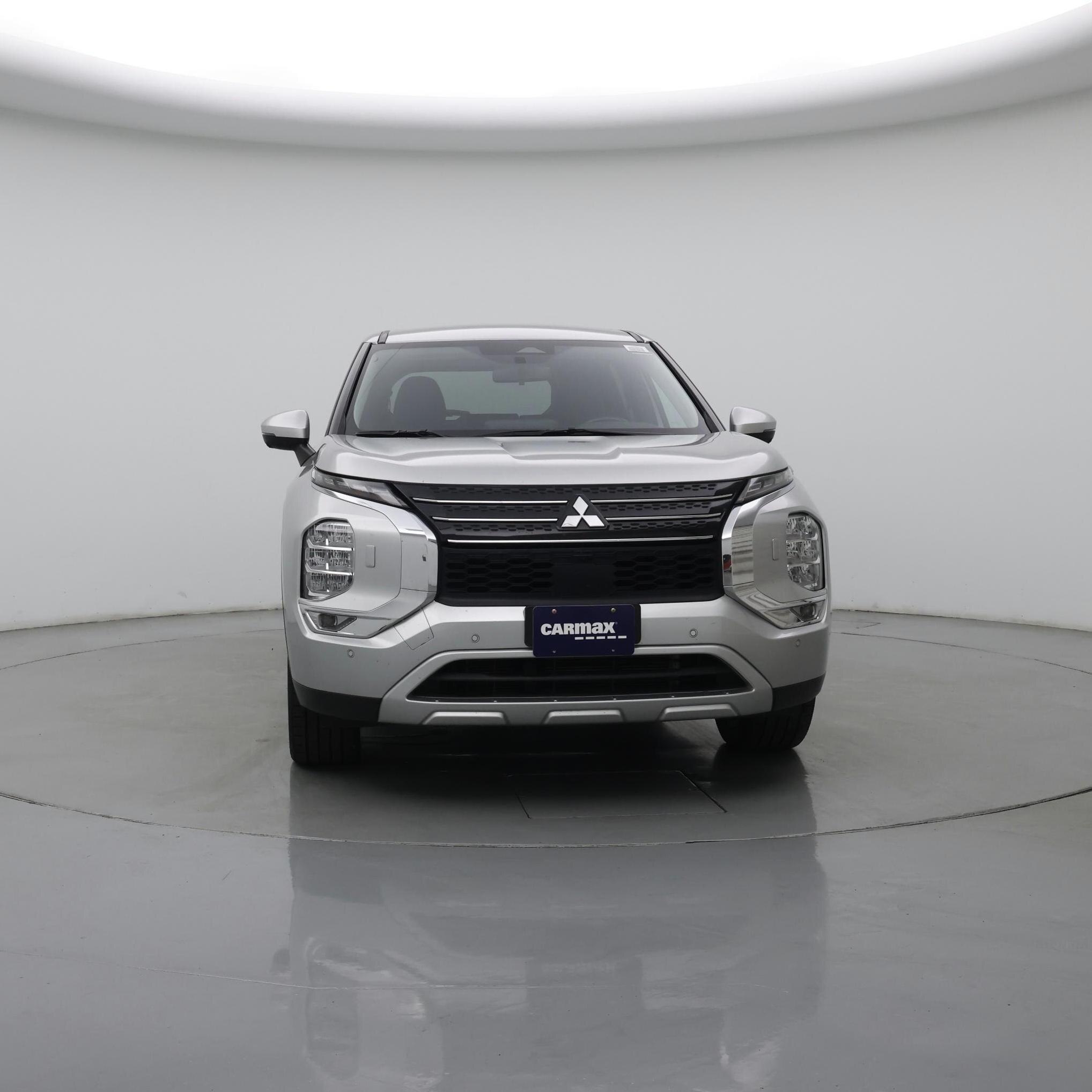 Thumbnail: 2024 Mitsubishi Outlander - 5