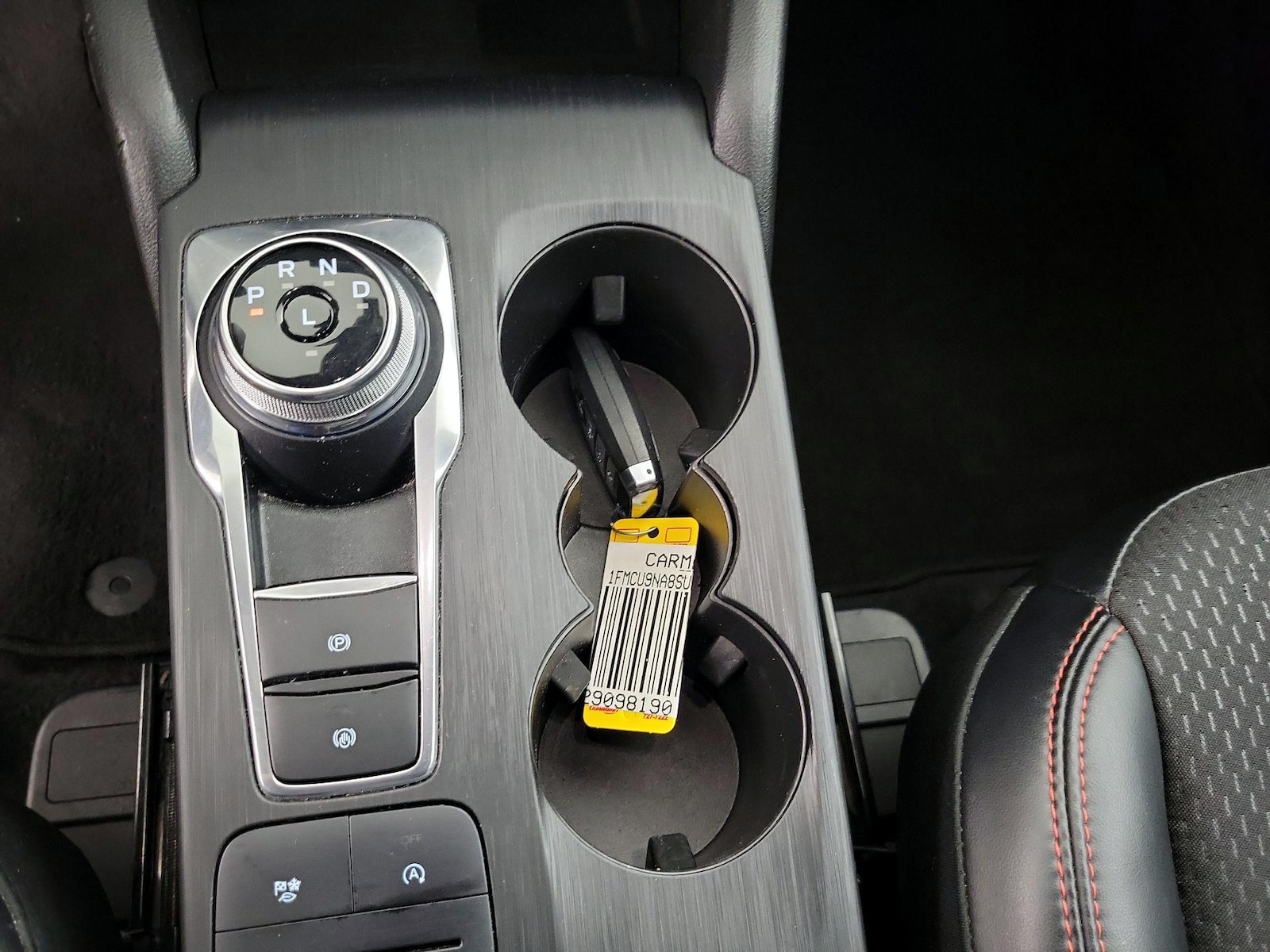 2025 Ford Escape ST-Line Select - Photo 18