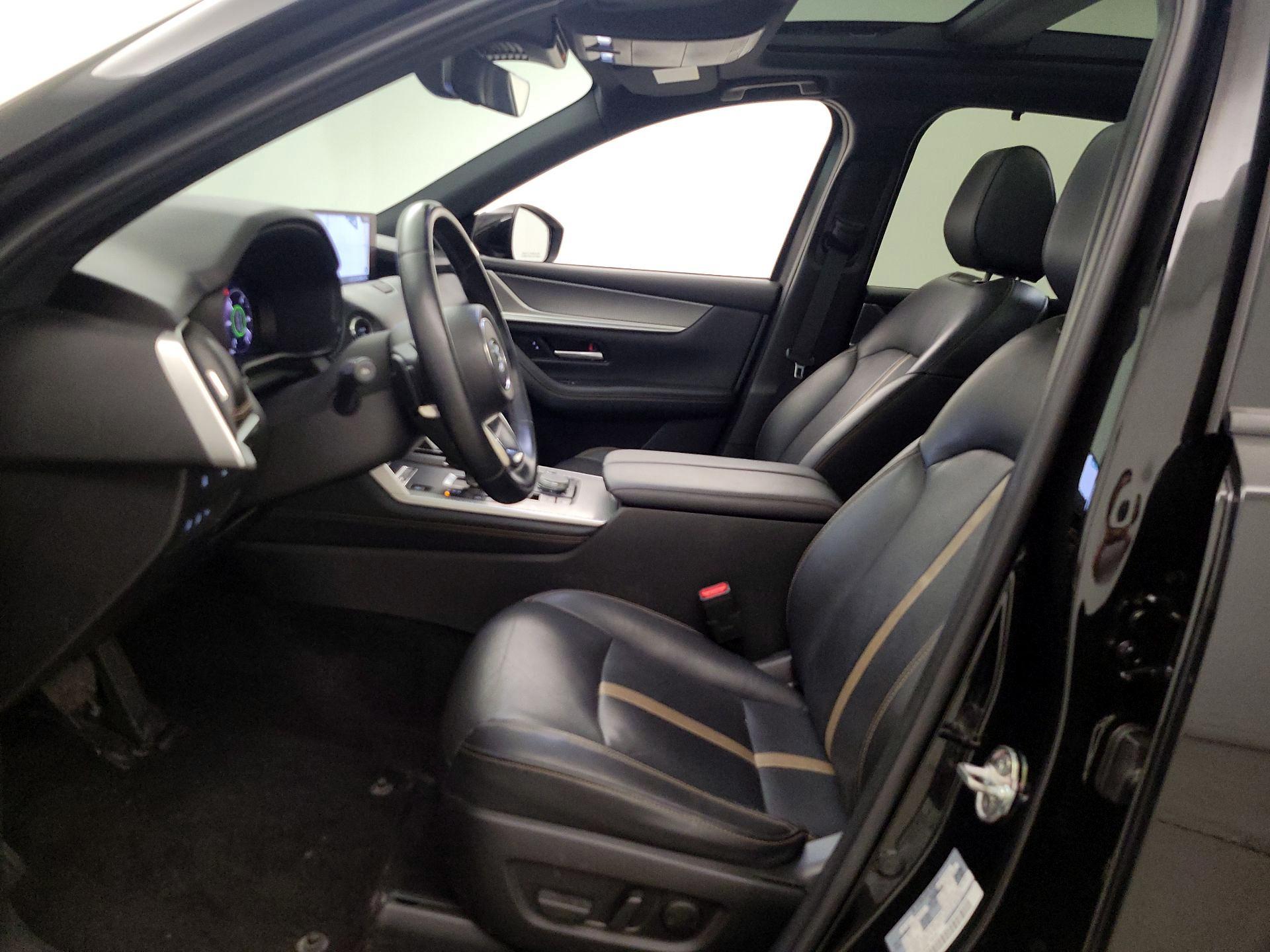 Thumbnail: 2024 Mazda CX-90 - 11