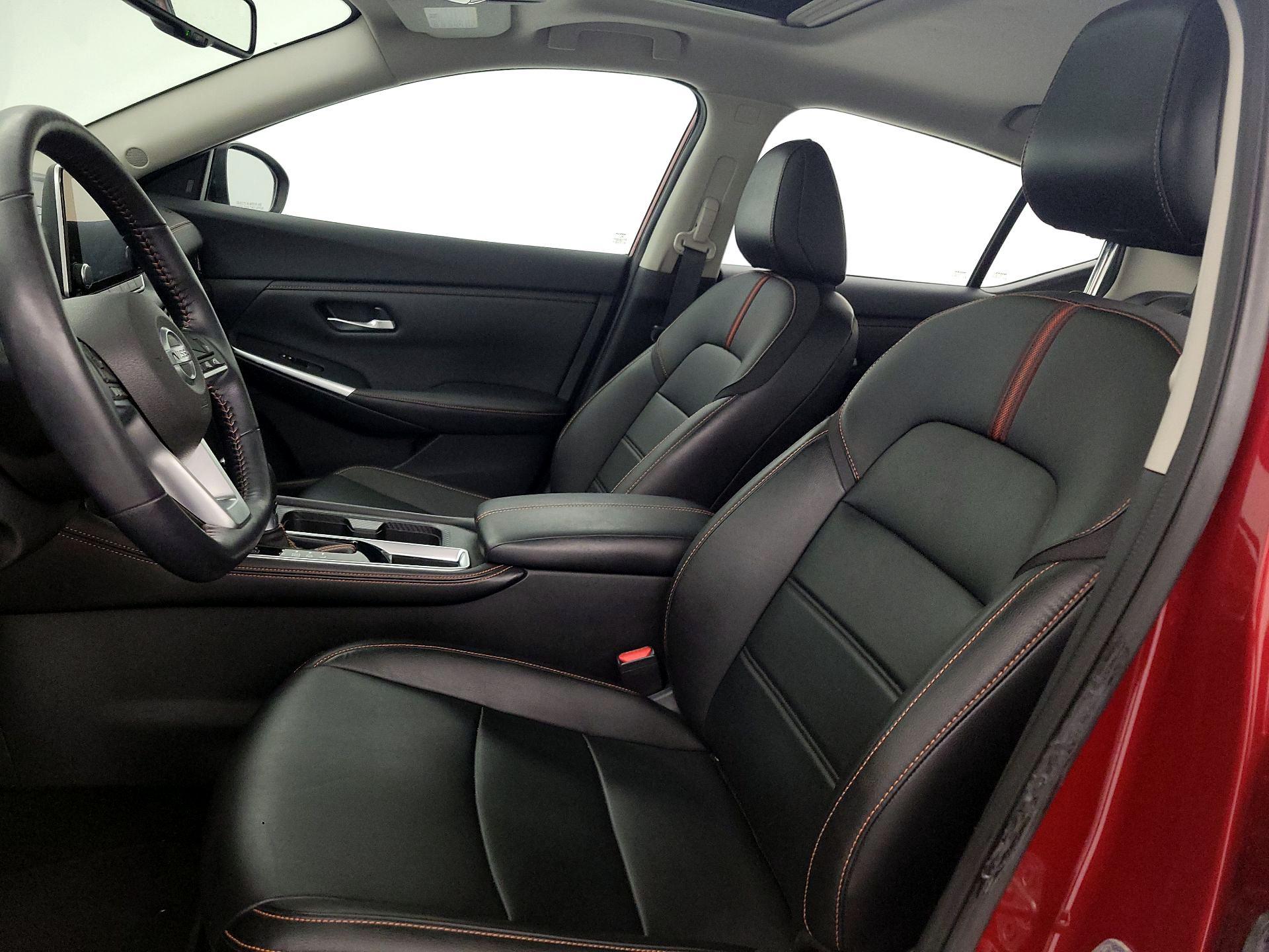 Thumbnail: 2021 Nissan Sentra - 11